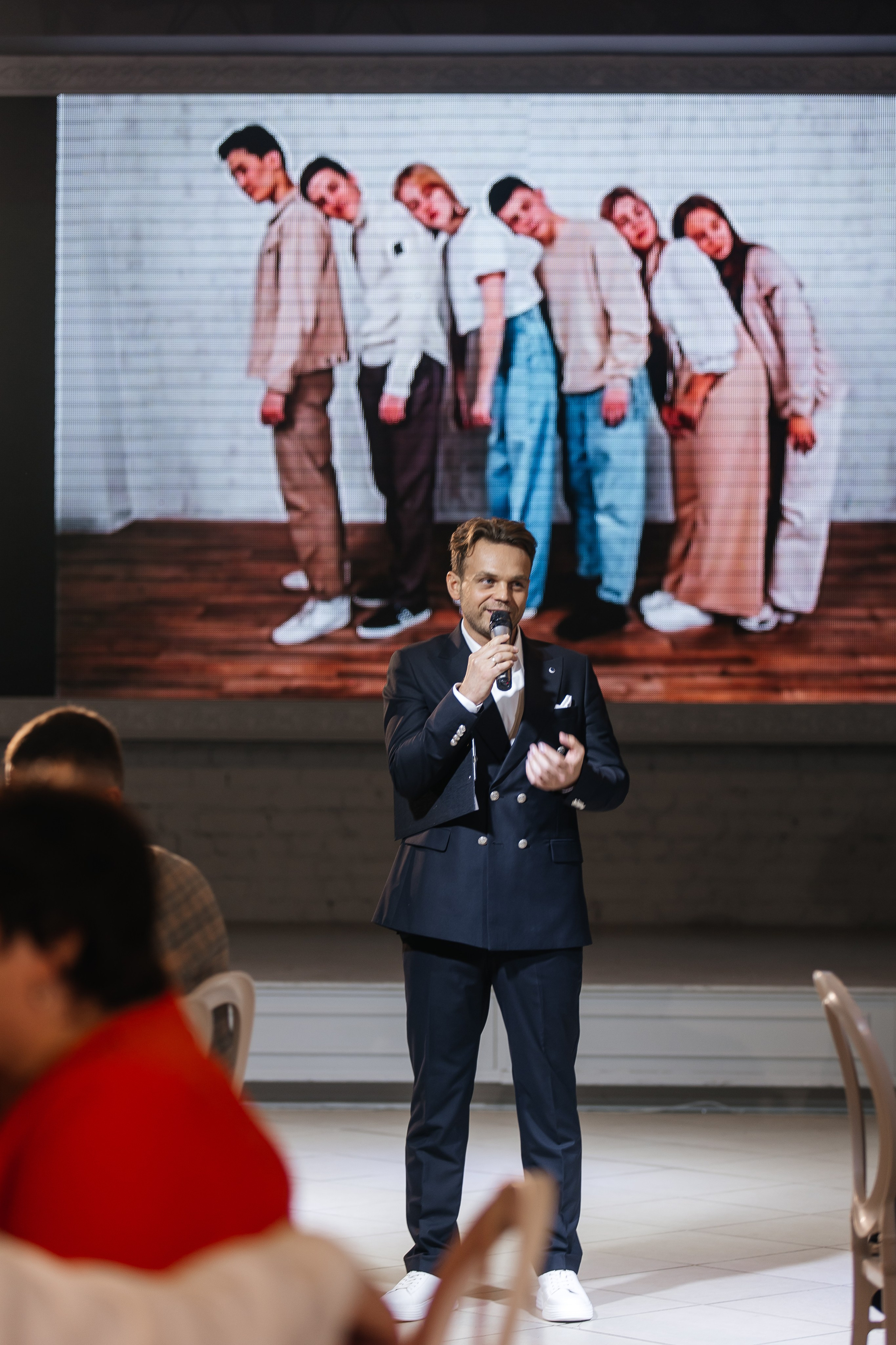 2023-06-23 Выпускной МБОУ СОШ № 10. Фотограф в Красноярске