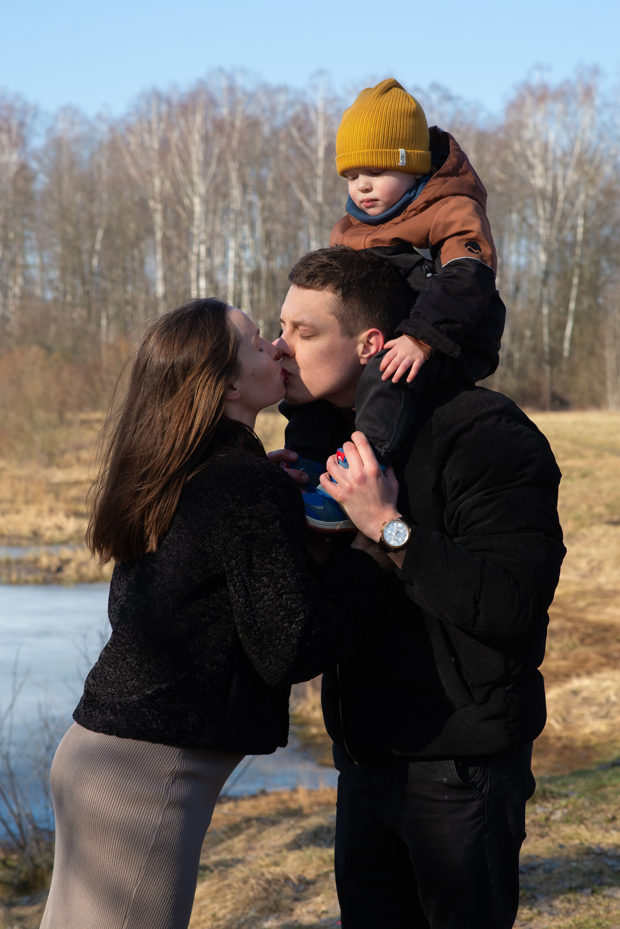 Екатерина, Артем и Родион. Семейный фотограф на выписку из роддома и крещение Минск Настя Гришук