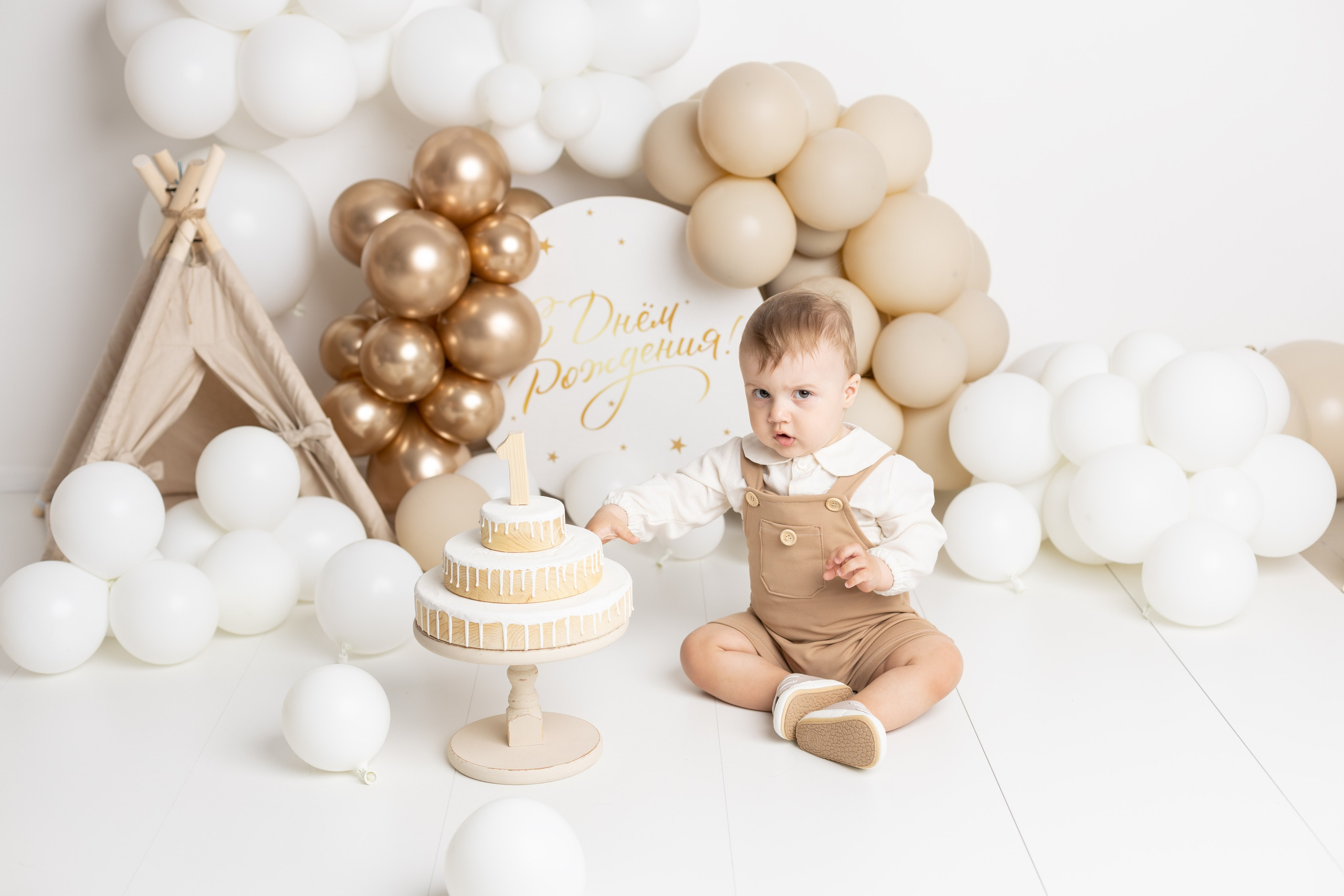 Фотосессия к первому дню рождения. Фотограф новорожденных, детский фотограф в г. Оренбурге Екатерина Козлова