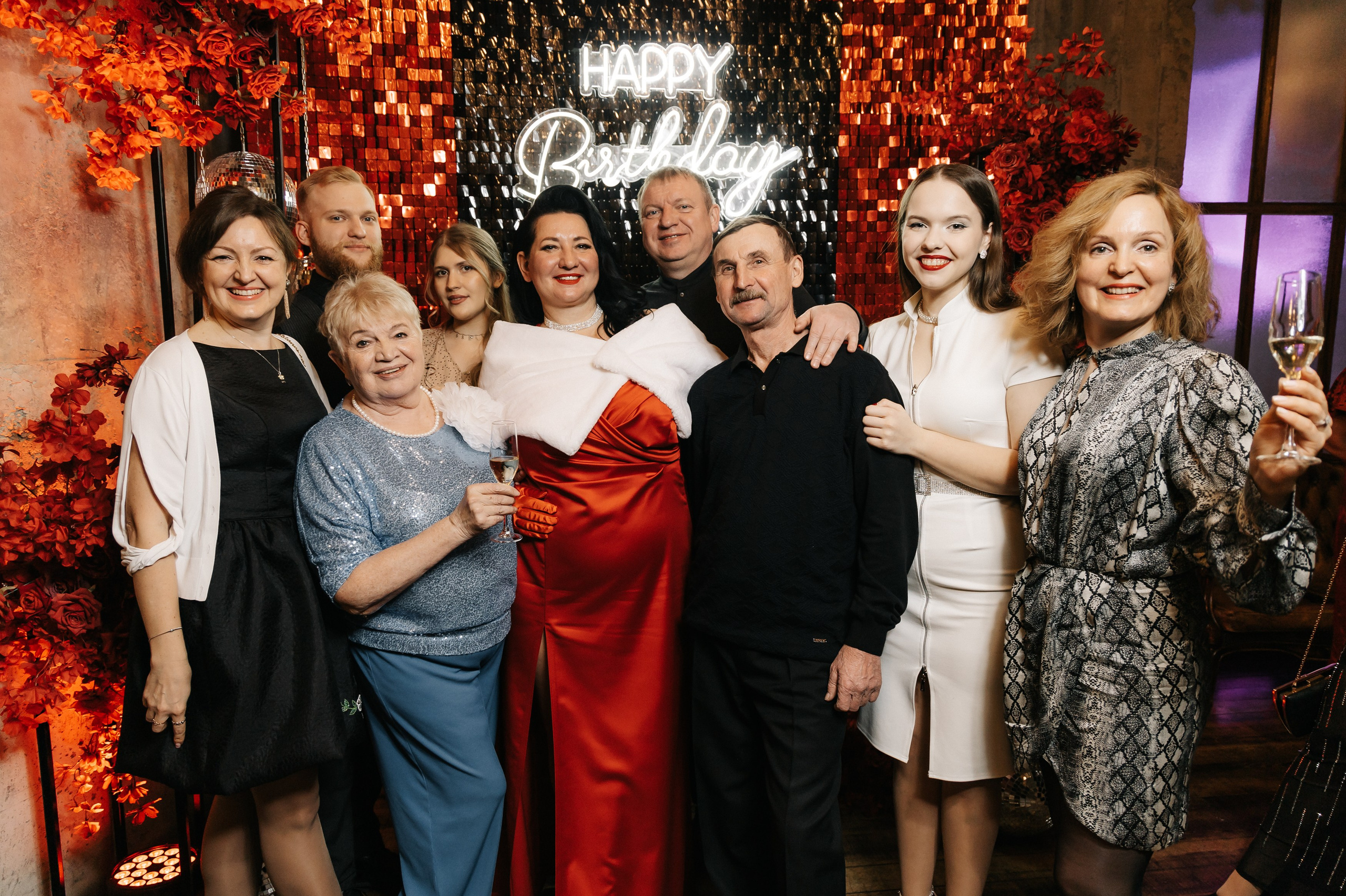 Королева января. Фотограф свадебный, репортажный, индивидуальный, фото для маркетплейсов, брендов, автосалонов