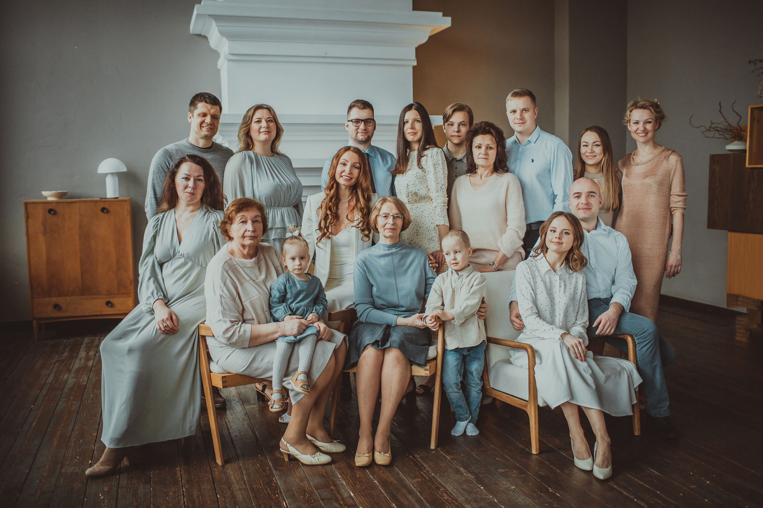 Студийная фотосессия для большой семьи на 20 человек. Детский, свадебный и семейный фотограф Юлия Курбатова, Санкт-Петербург