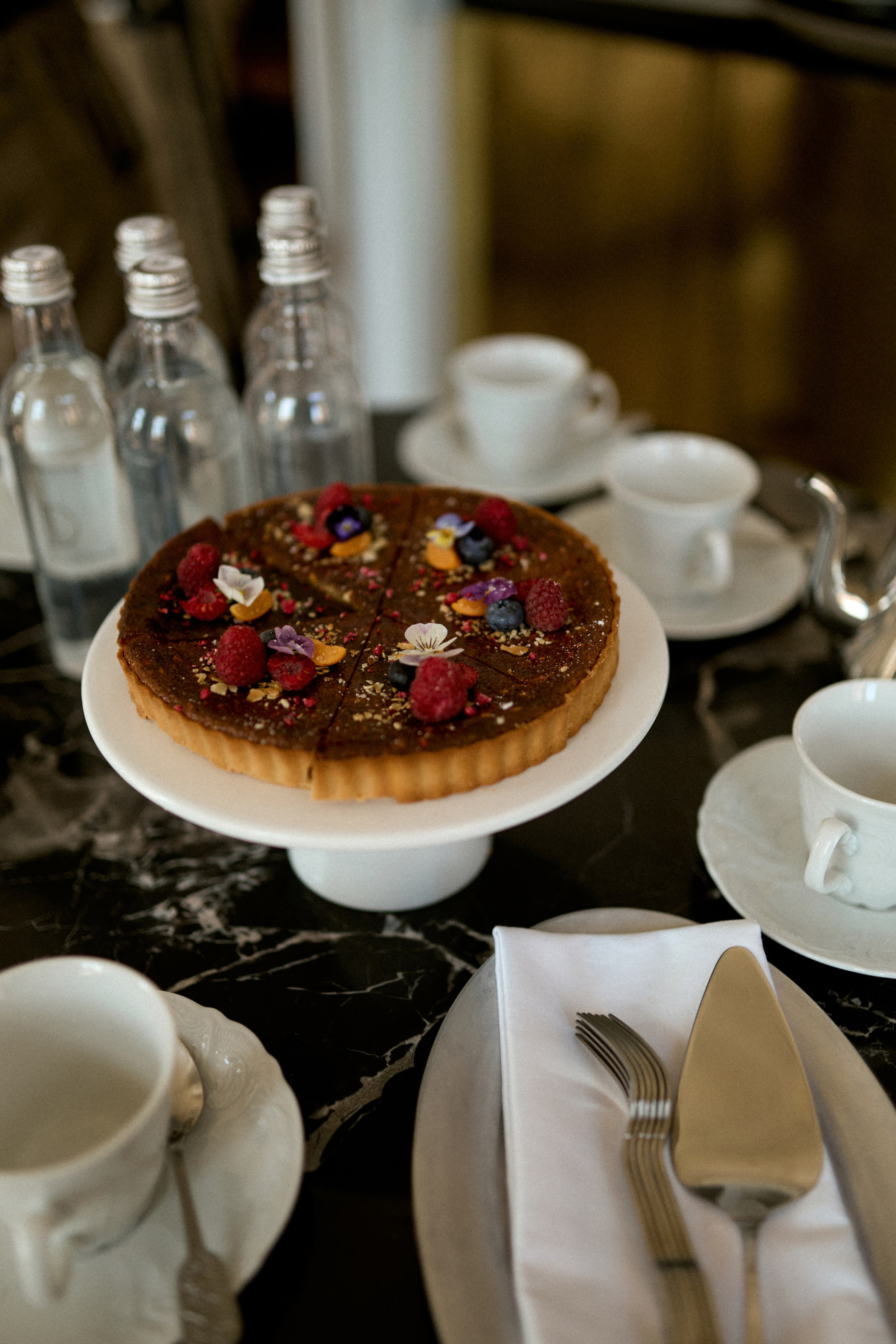 Свадебная фотосессия в резиденции Президента. Сестры Карабаза. Фотографы и ретушеры в Москве и Санкт-Петербурге