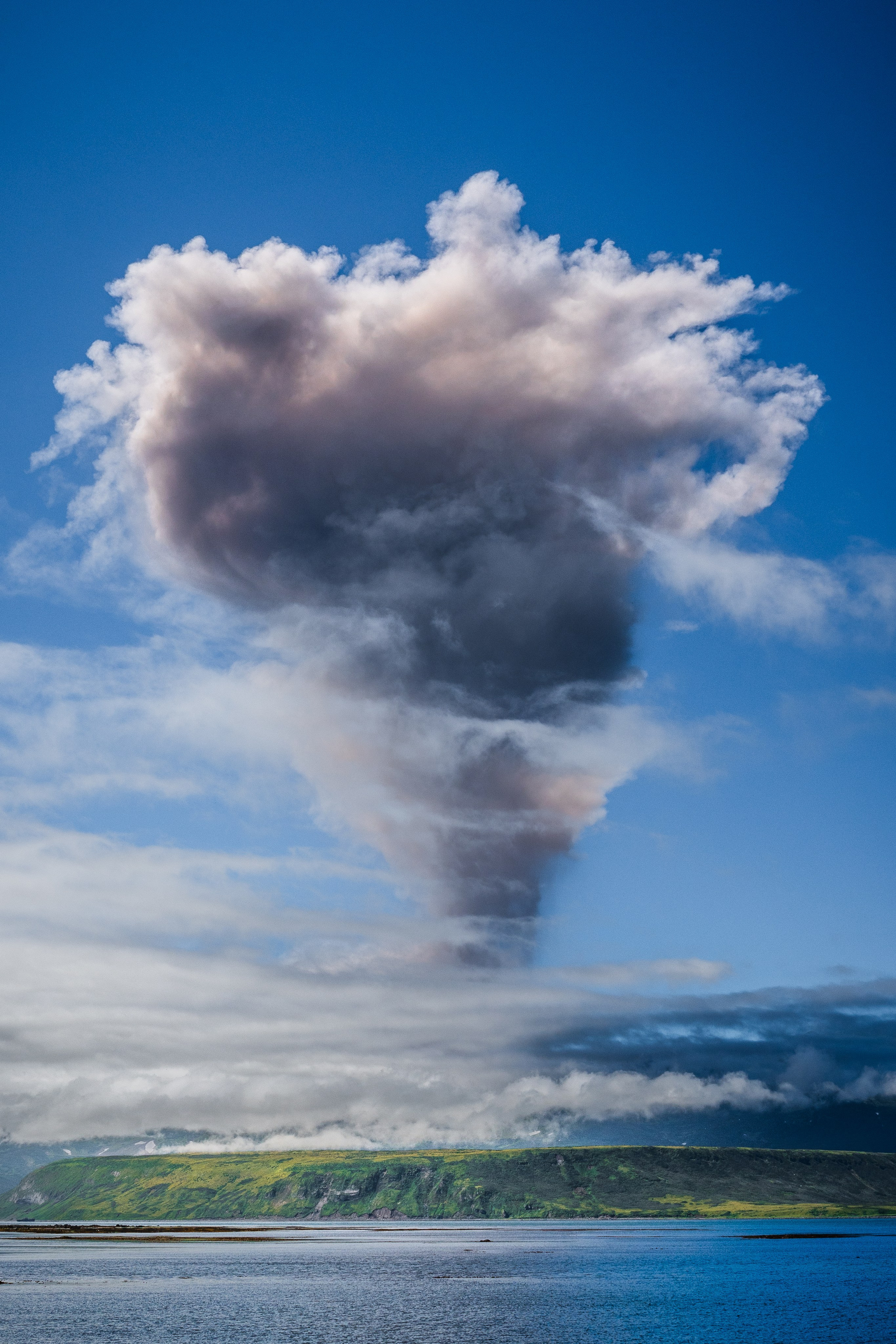 Kuril Islands. Serge Sadov about landscape, cityscape, travel