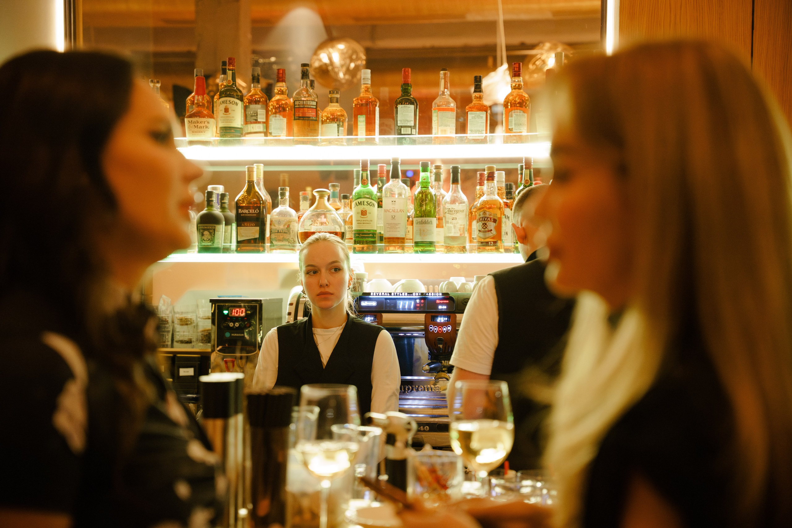 Литературный вечер «Libra». Репортажный фотограф в Москве Саша Дружинина