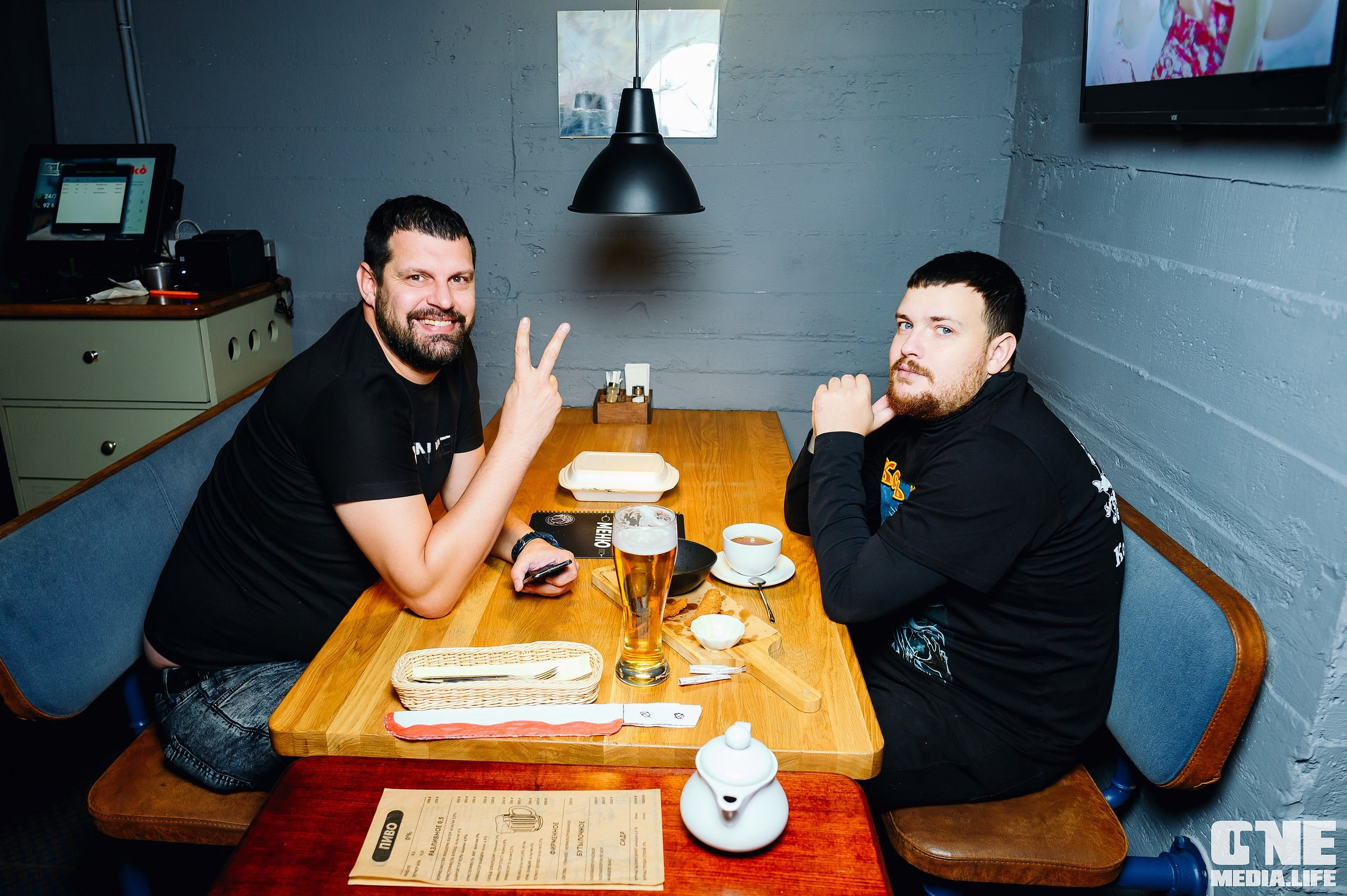 Фоторепортаж из бара Dreadnought. One Media Life: фоторепортажи, фотоотчеты с мероприятий и заведений