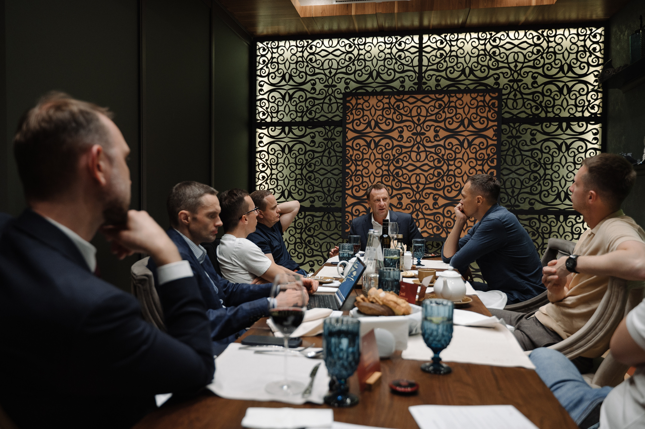 БИЗНЕС УЖИН В РЕСТОРАНЕ PESHI