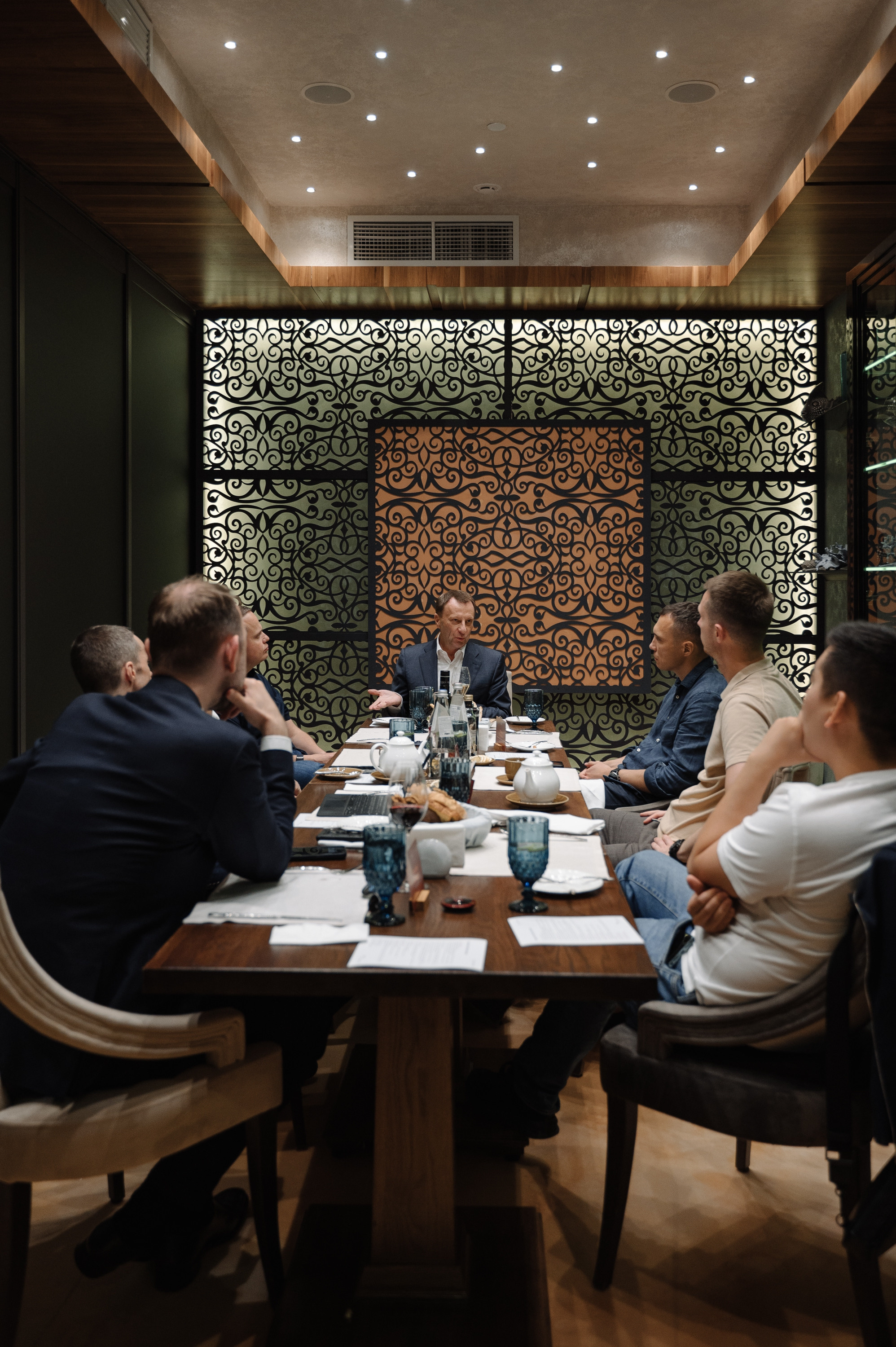 БИЗНЕС УЖИН В РЕСТОРАНЕ PESHI