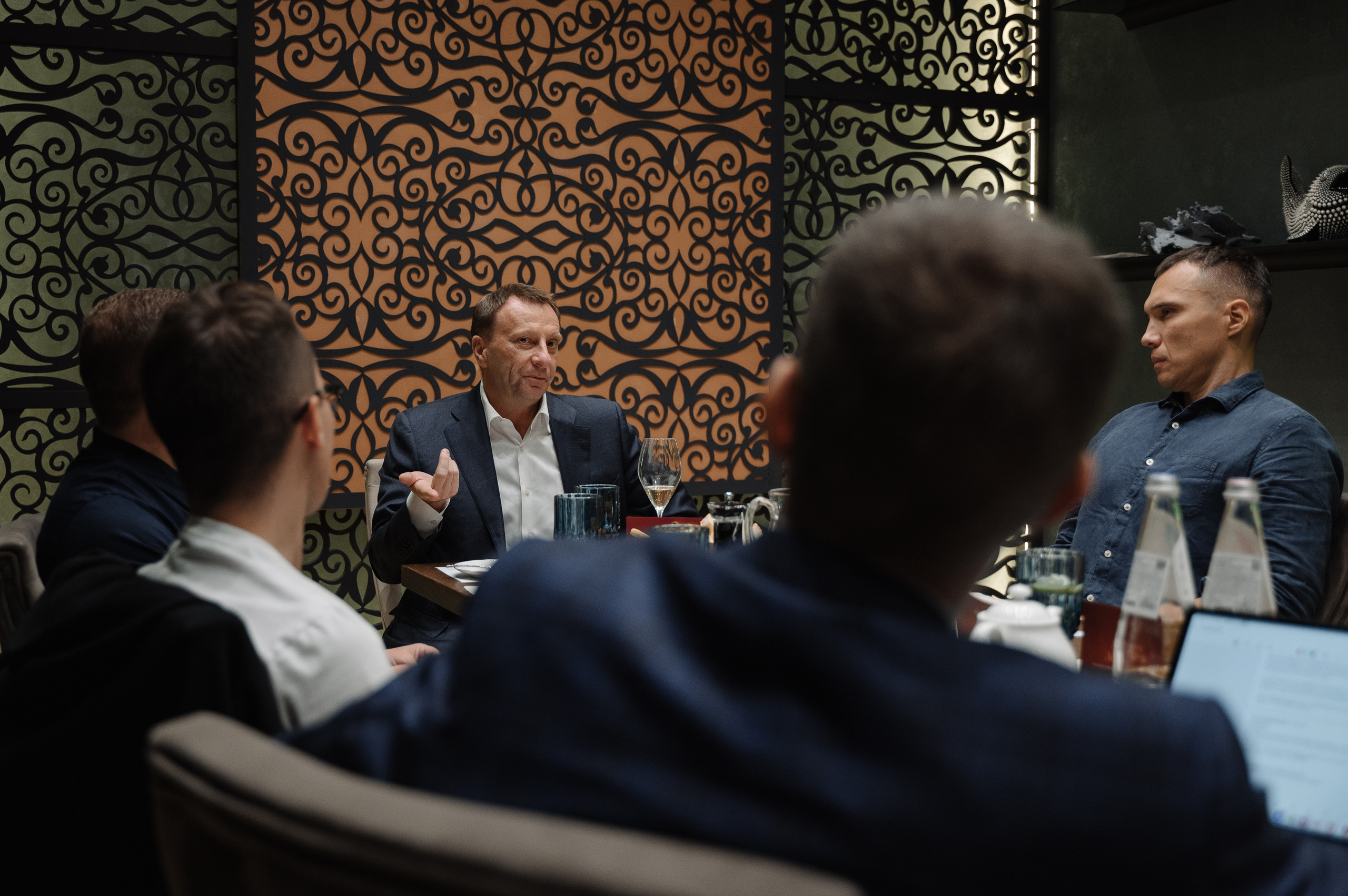 БИЗНЕС УЖИН В РЕСТОРАНЕ PESHI