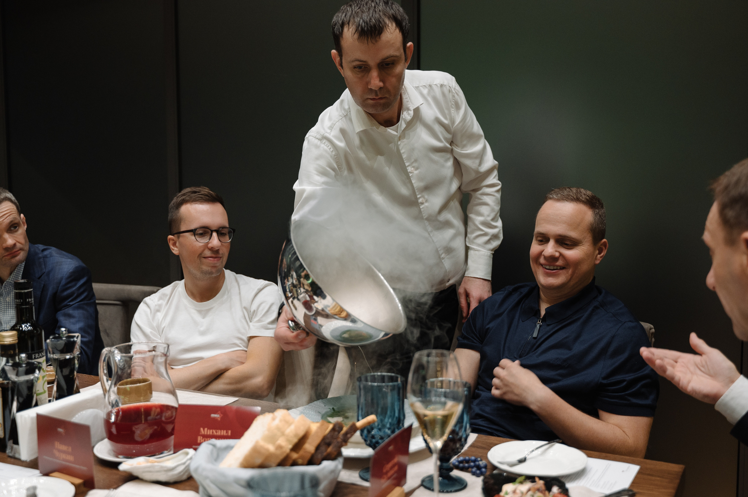 БИЗНЕС УЖИН В РЕСТОРАНЕ PESHI