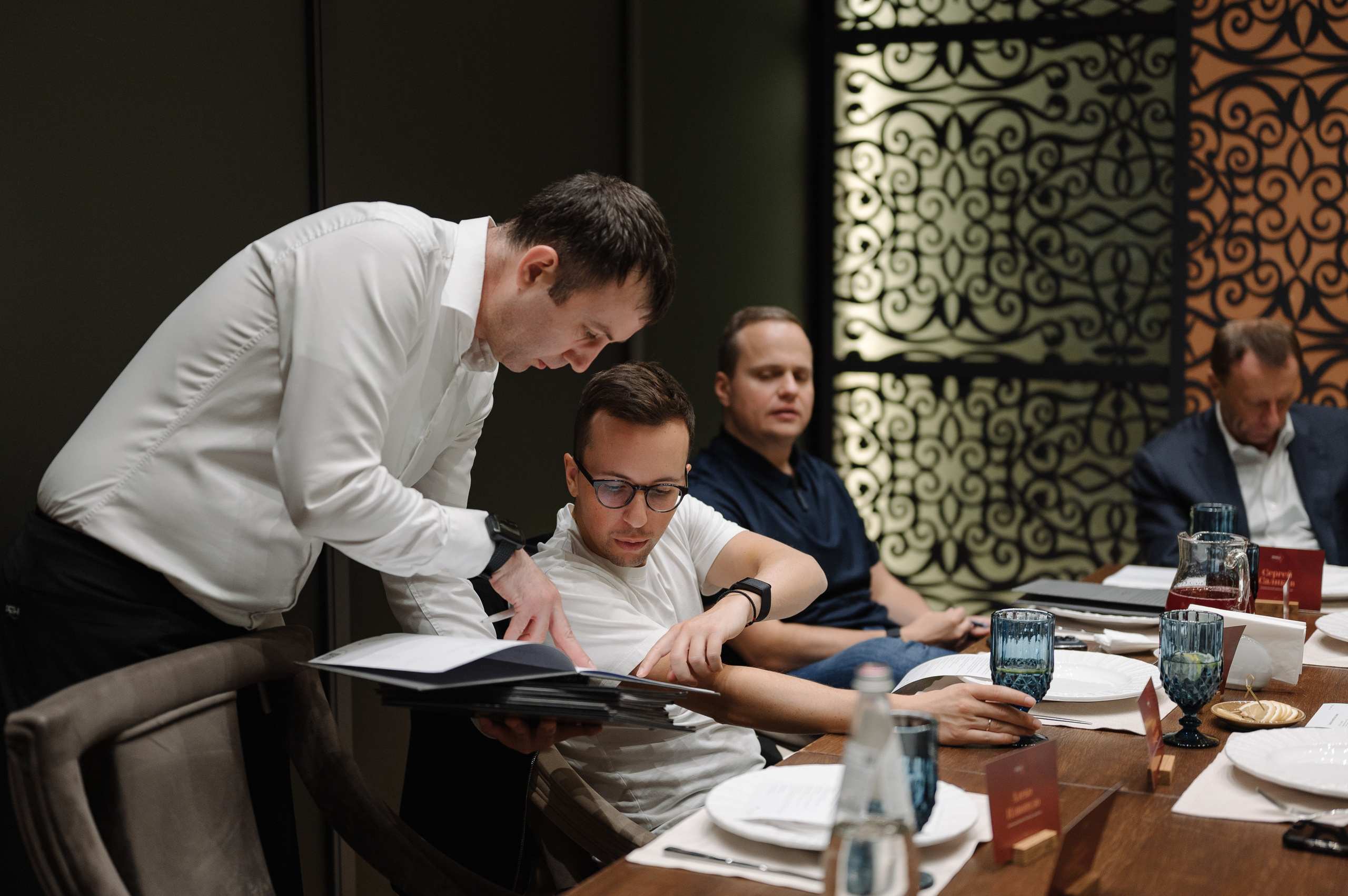 БИЗНЕС УЖИН В РЕСТОРАНЕ PESHI