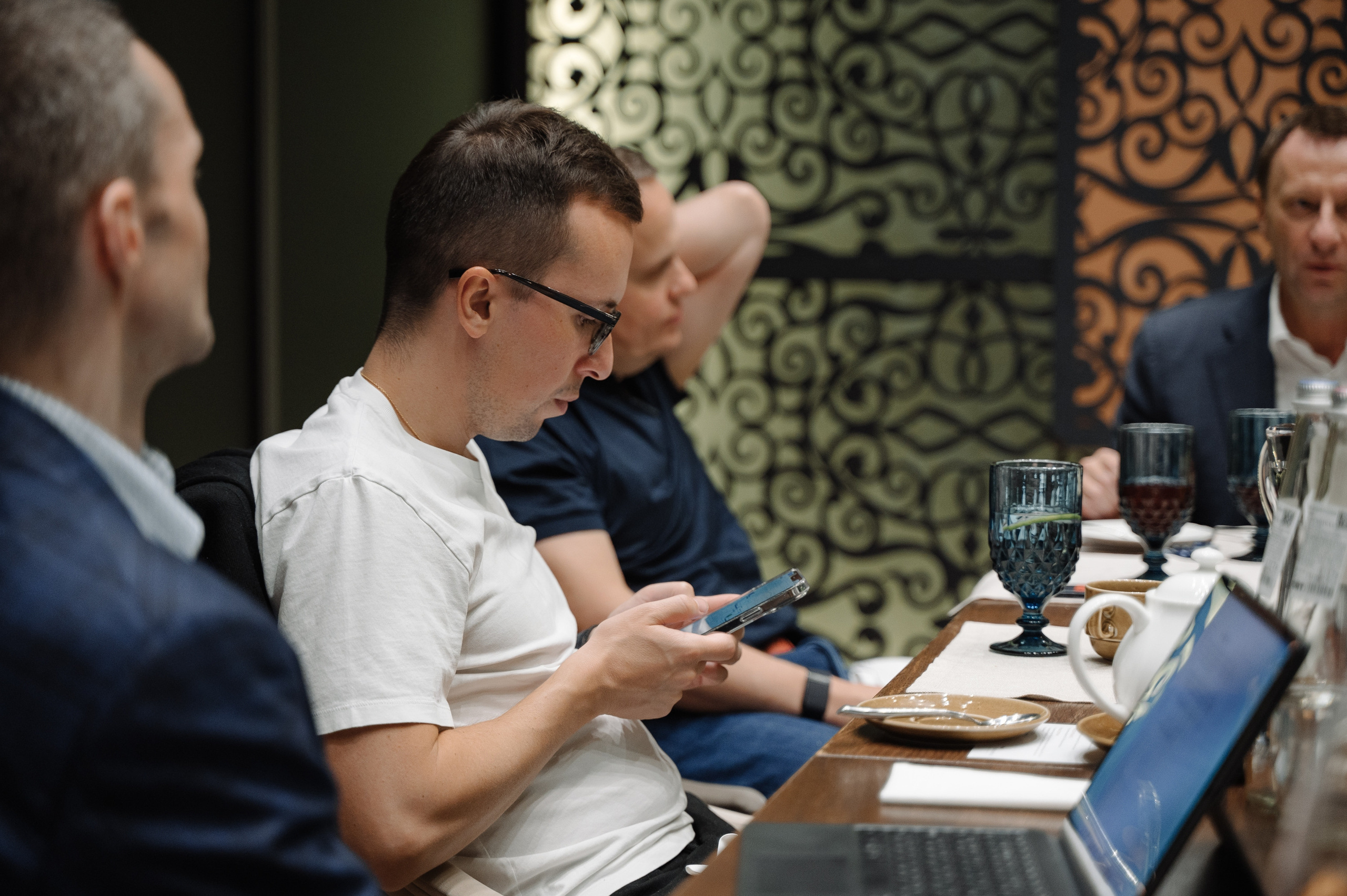 БИЗНЕС УЖИН В РЕСТОРАНЕ PESHI