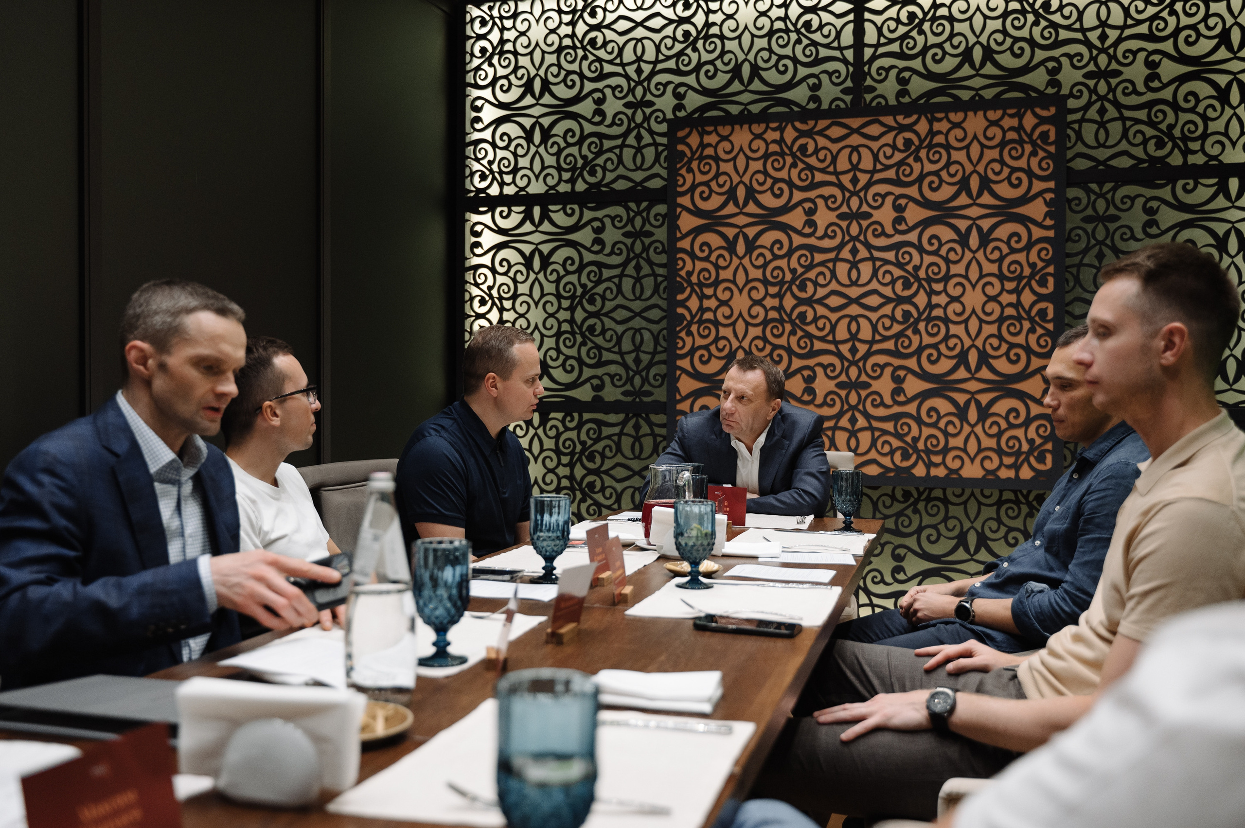 БИЗНЕС УЖИН В РЕСТОРАНЕ PESHI