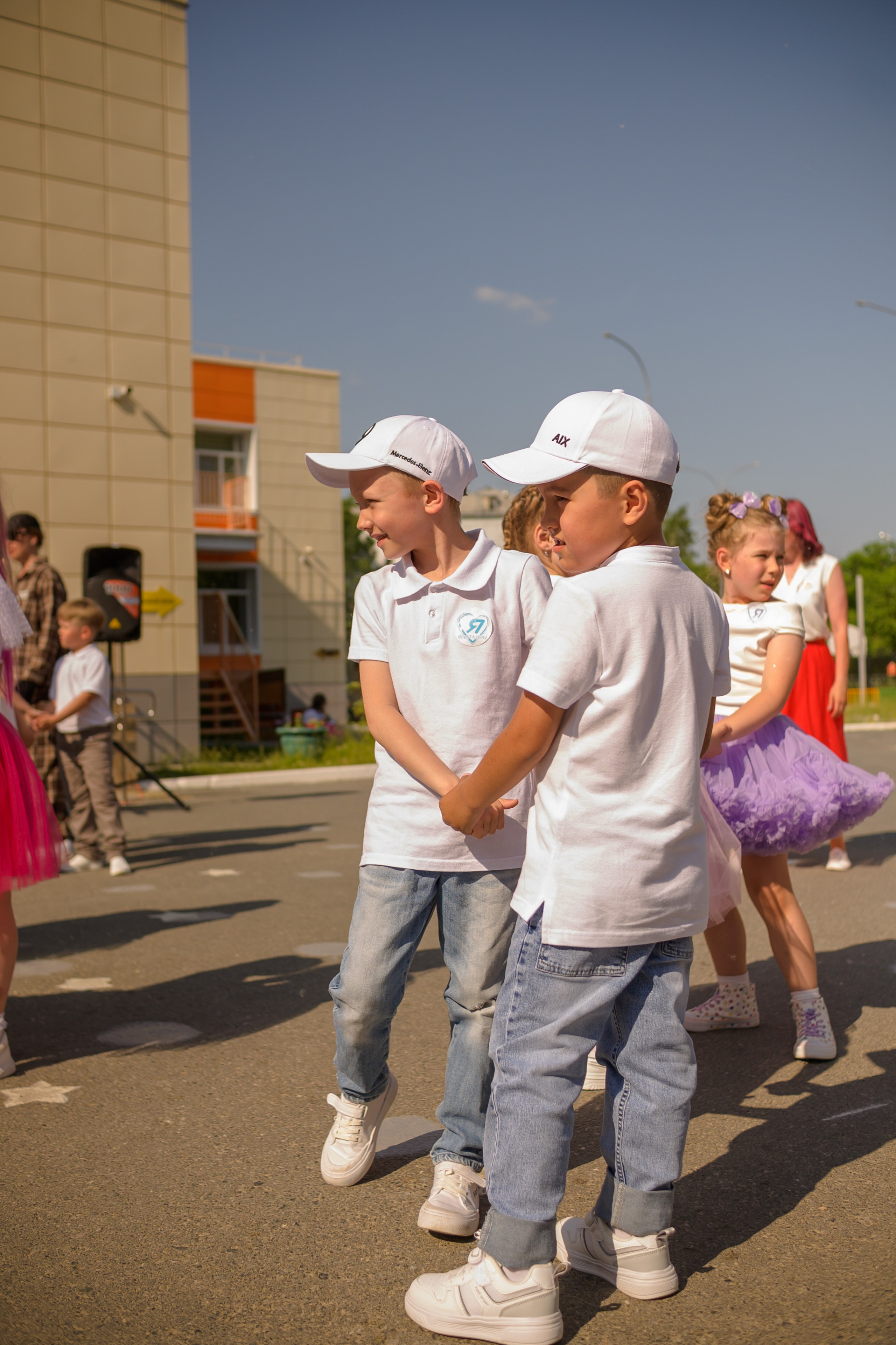 Репортаж выпускного группа «Фантазёры» 3 садик. Фотограф новорожденных, семейный детский в Тюмени Татьяна Морозова