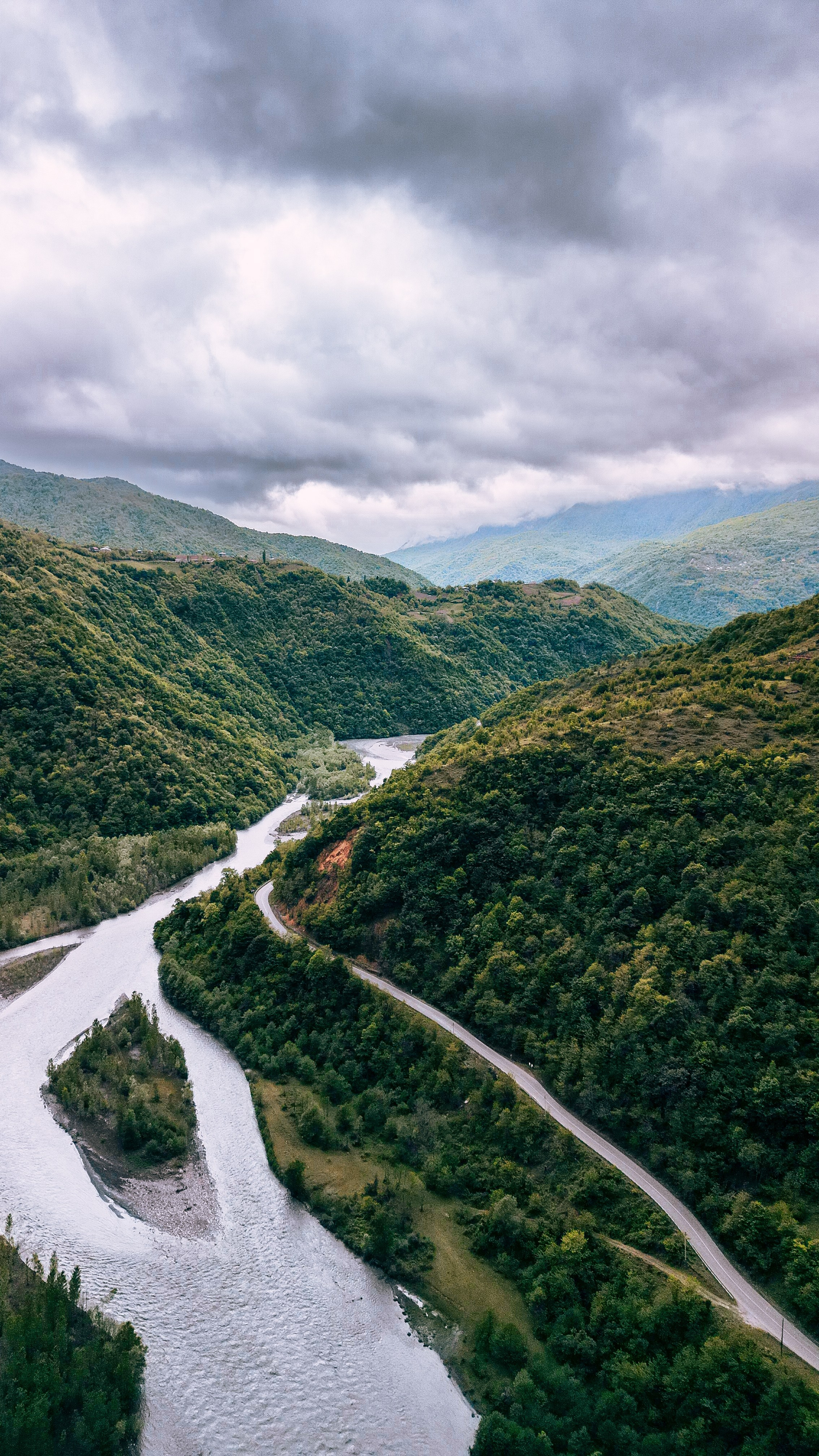 Грузия 2023. Человек с фотокамерой