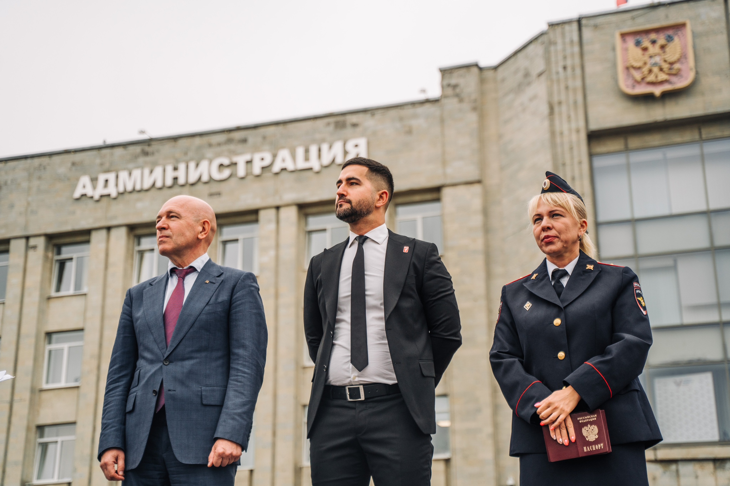 День флага 2024. ДМИТРИЙ ХОРУНЖИЙ — репортажный фотограф, видеограф СПБ