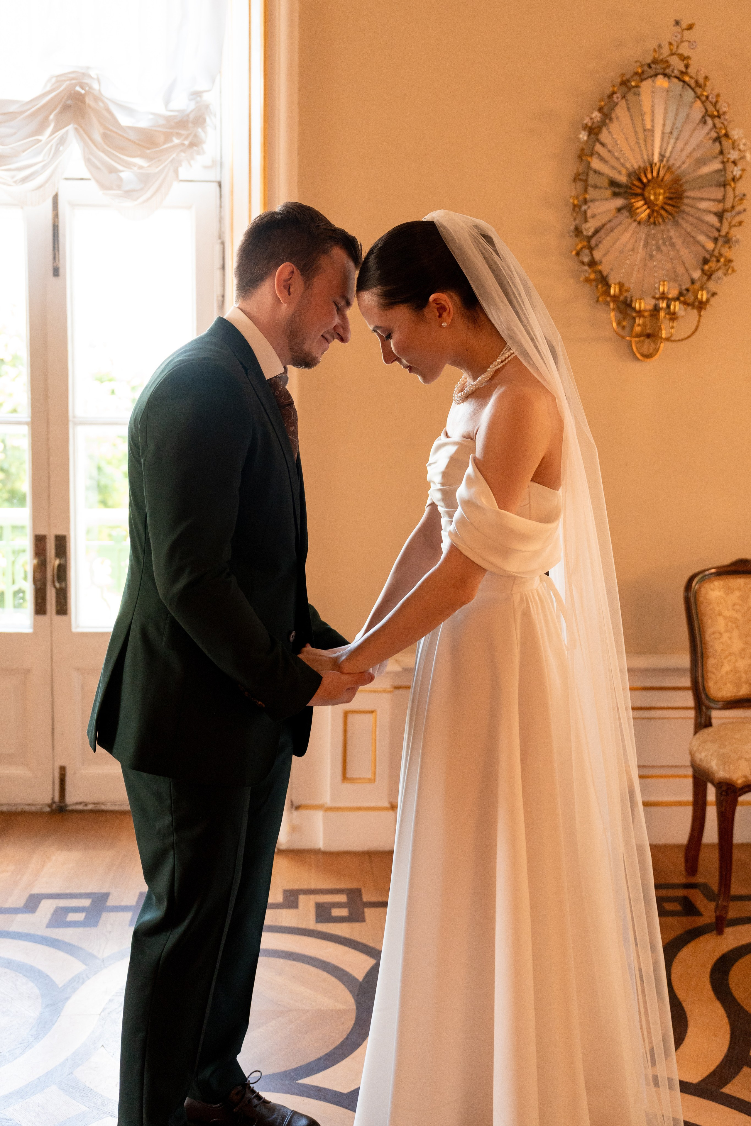 Влад и Илина в Кусково. Свадебный фотограф в Москве Анна Полушина