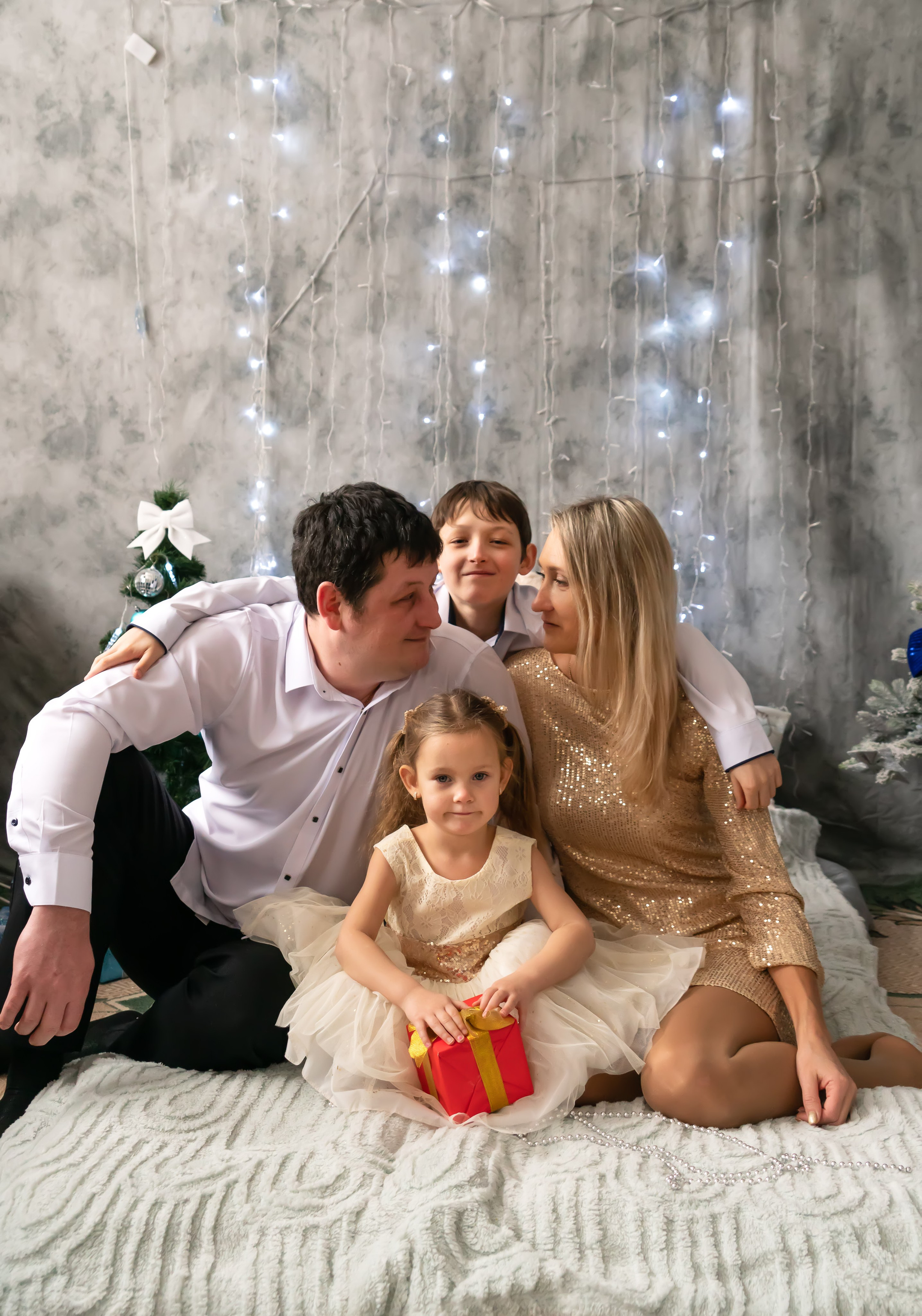 Новогодняя семейная история. Семейный и детский фотограф Тула Ясногорск Тульская область Надежда Кукушкина