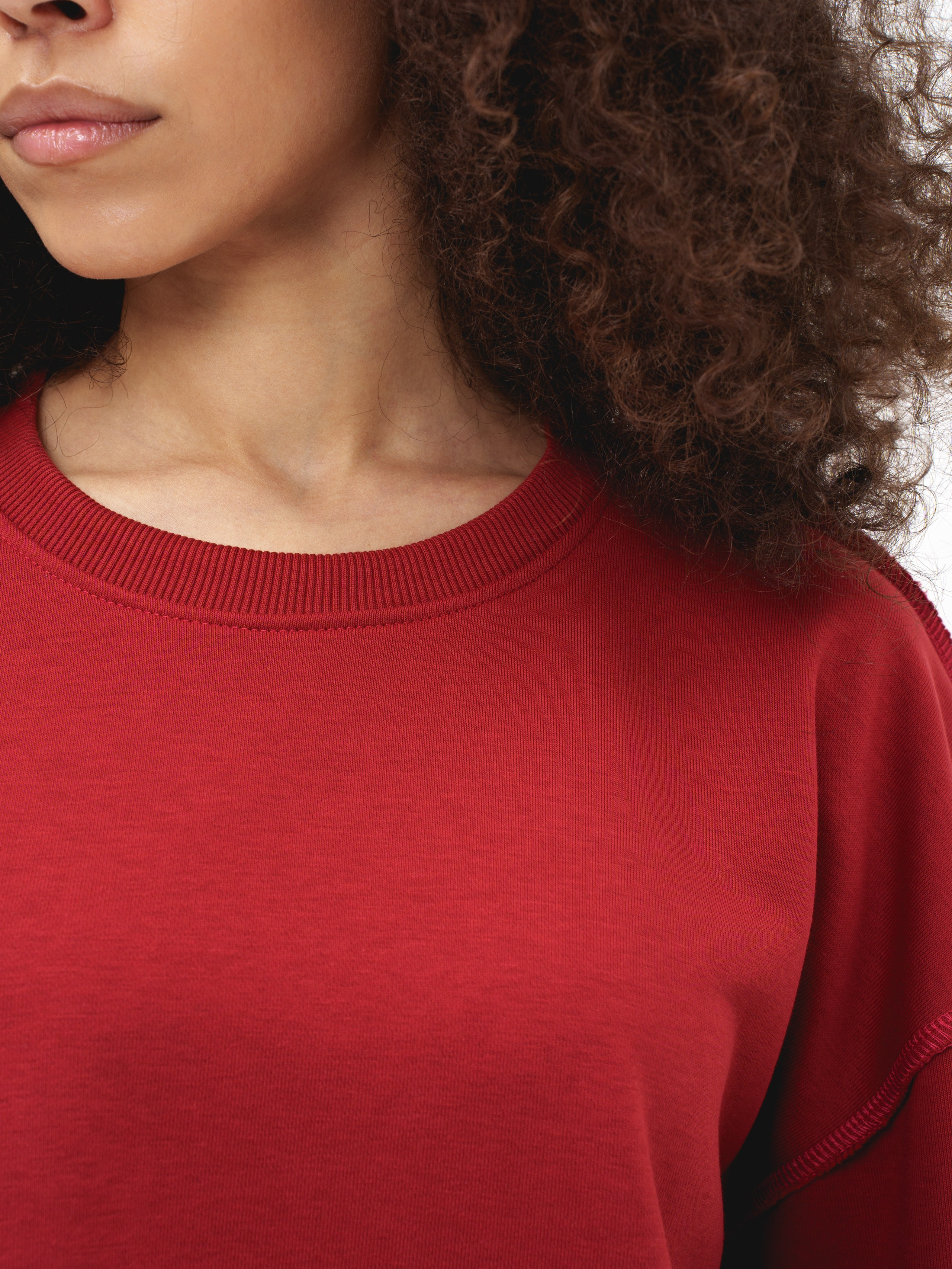 Свитшоты (вб и озон). Иван Упоров — фотограф, рилсмейкер чебоксары