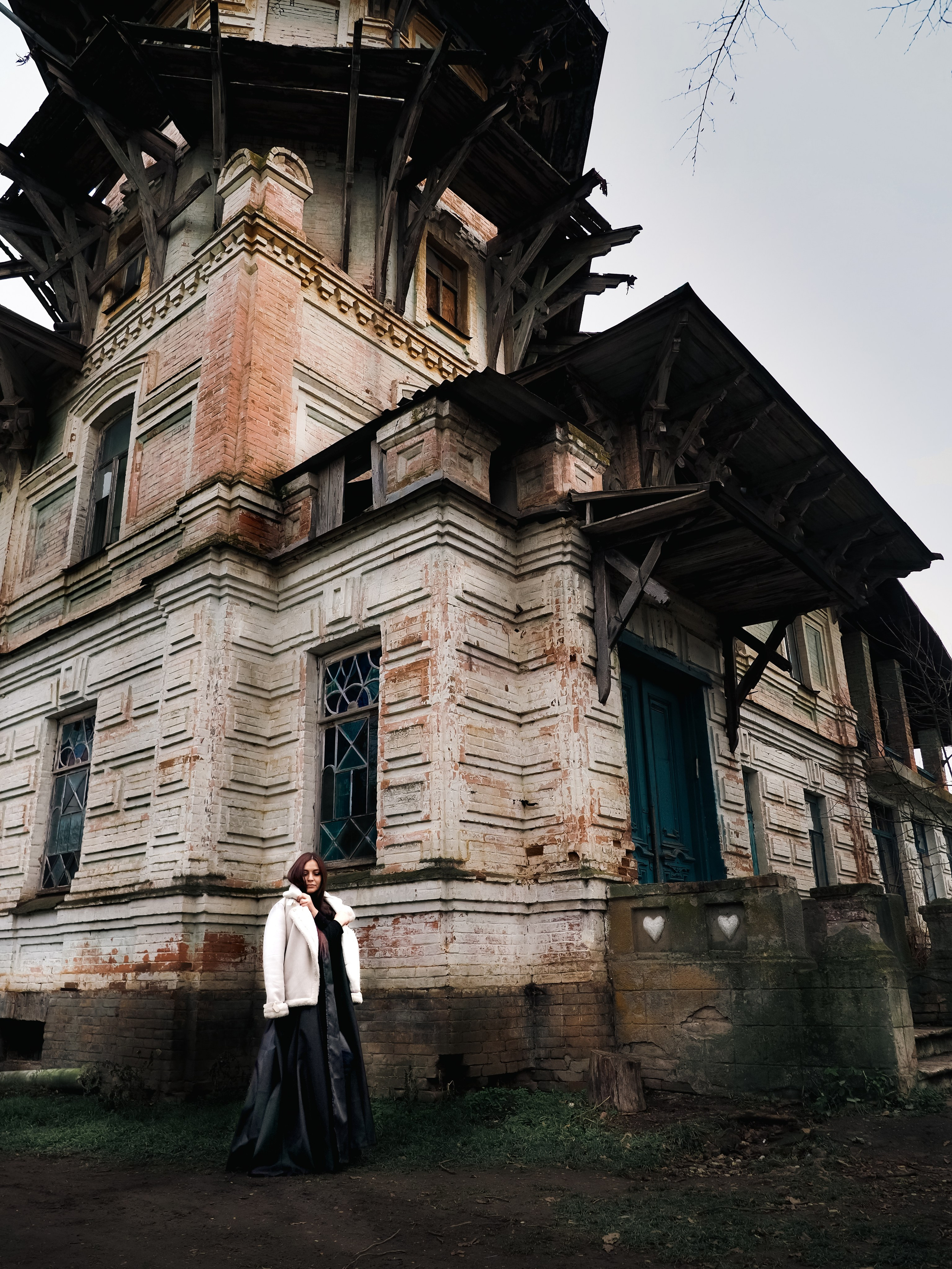 В балахоне. Профессиональная фотография от VladEstaf_StyloQArt: портреты, репортажи, семья