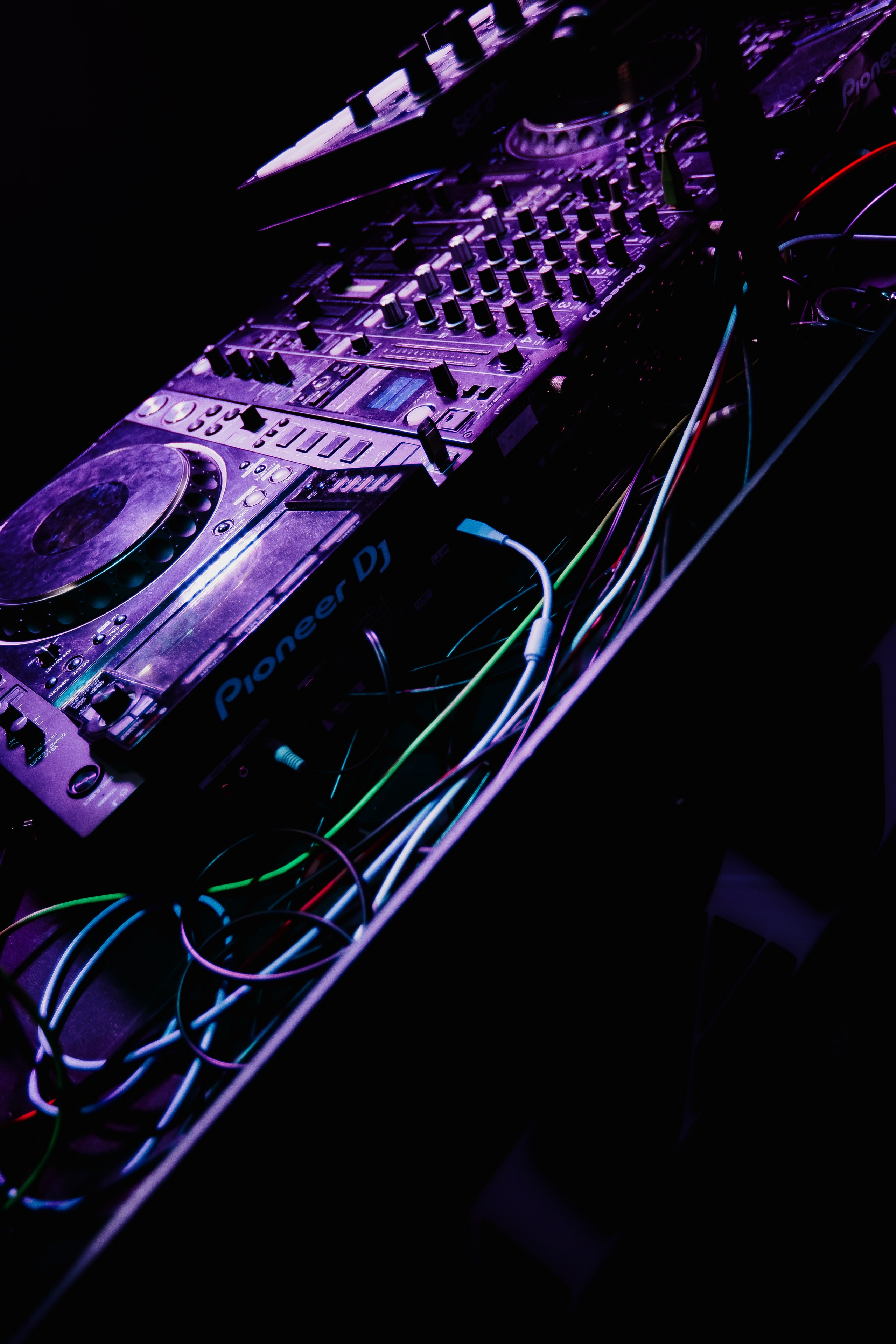 МИХАИЛ ГРЕБЕНЮК «ПРОРЫВ». Фотограф Москва Владимир Филин