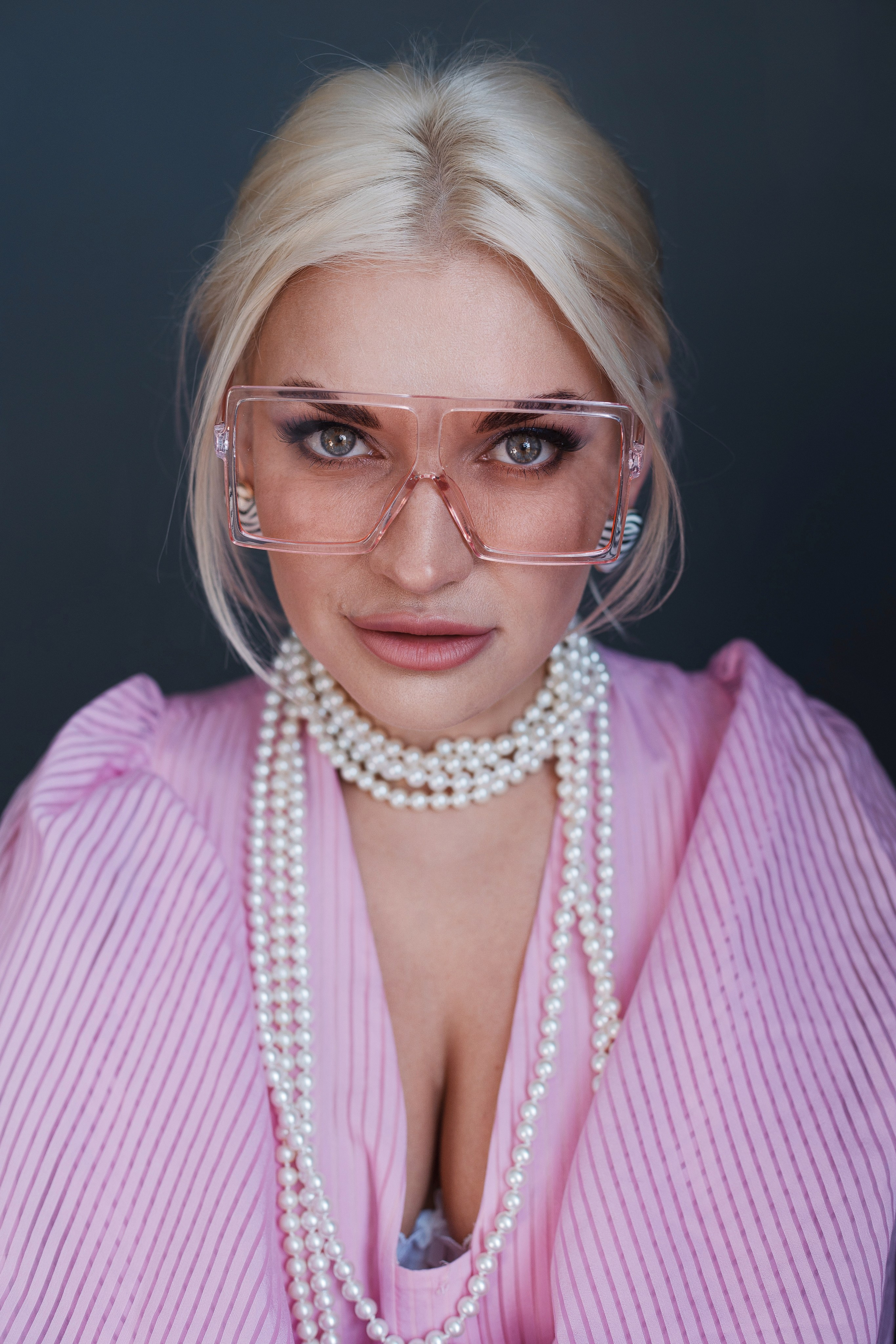 Александра Приколотова. Свадебный и репортажный фотограф в Волгограде Антон Сидоренко