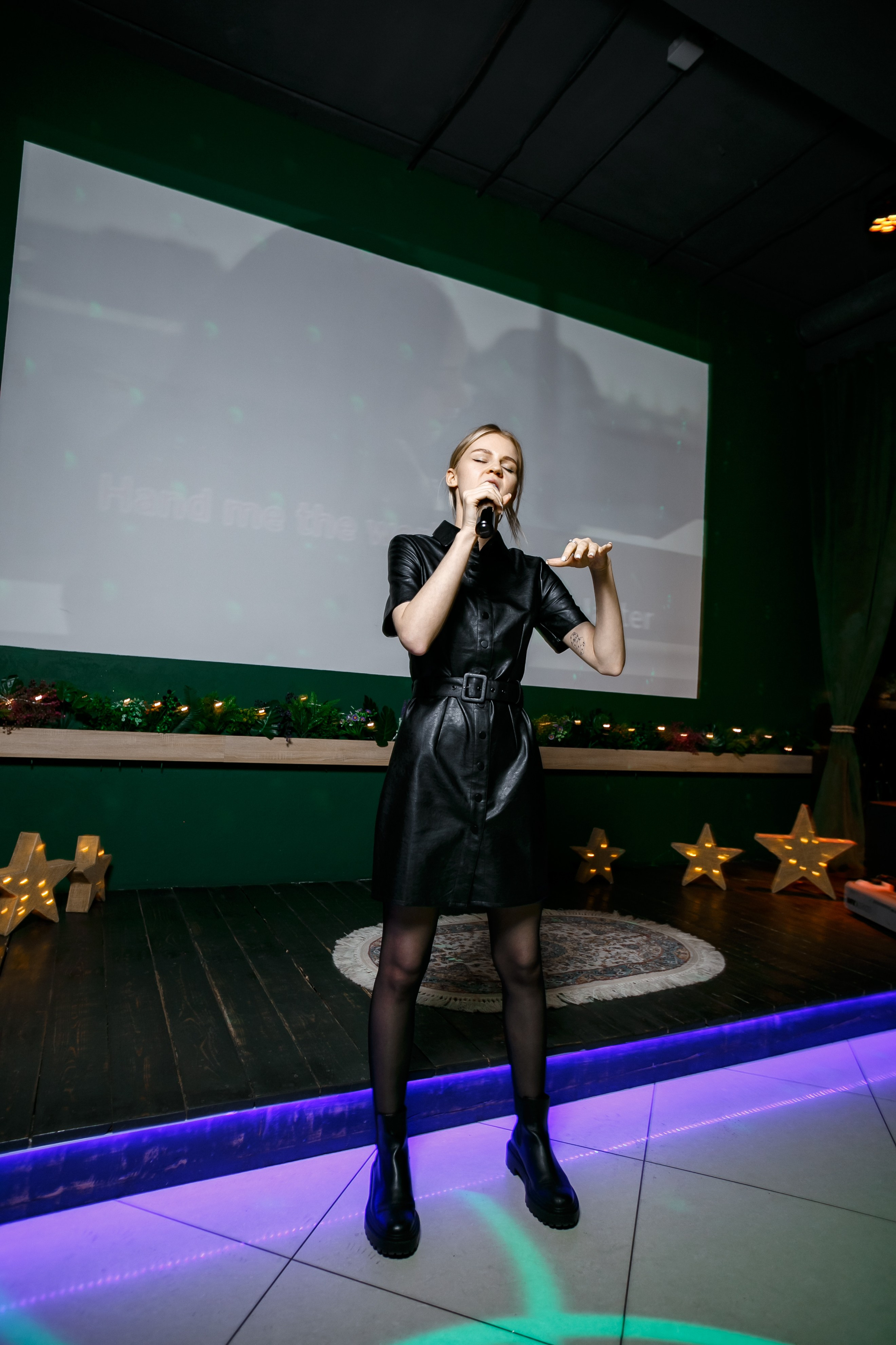 Караоке бар Bravo. Фотограф в Воронеже Иван Самодуров