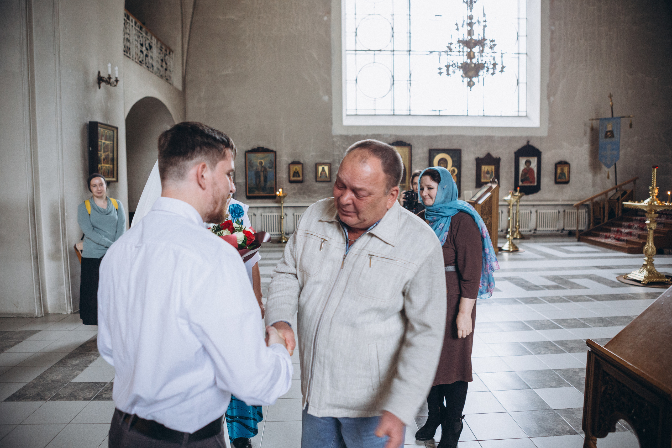 Венчание в Церкви Иконы Божией Матери Казанская на Валаамском подворье. Свадебный и семейный фотограф в Санкт-Петербурге Яцына Юрий. Видеоопер