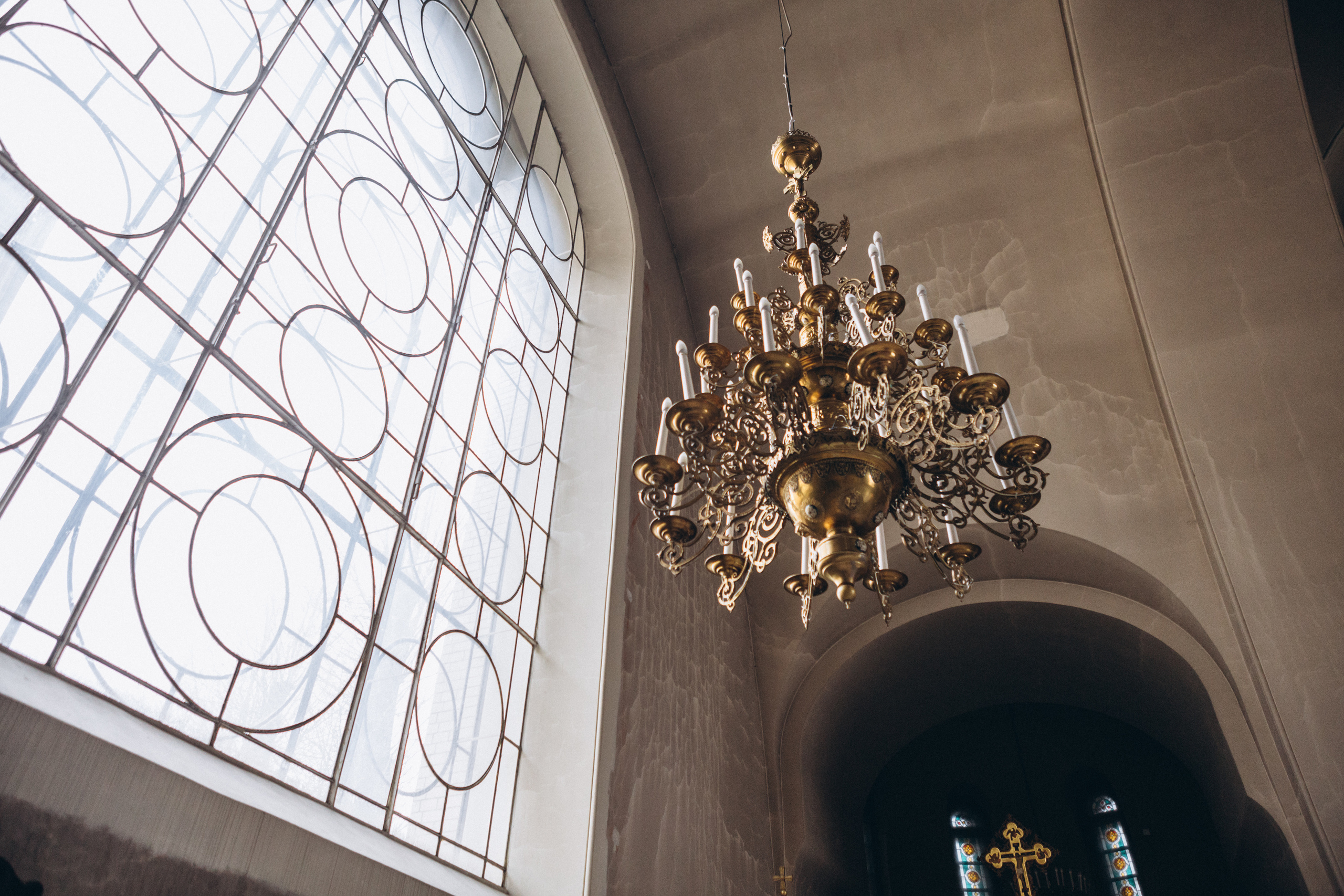 Венчание в Церкви Иконы Божией Матери Казанская на Валаамском подворье. Свадебный и семейный фотограф в Санкт-Петербурге Яцына Юрий. Видеоопер