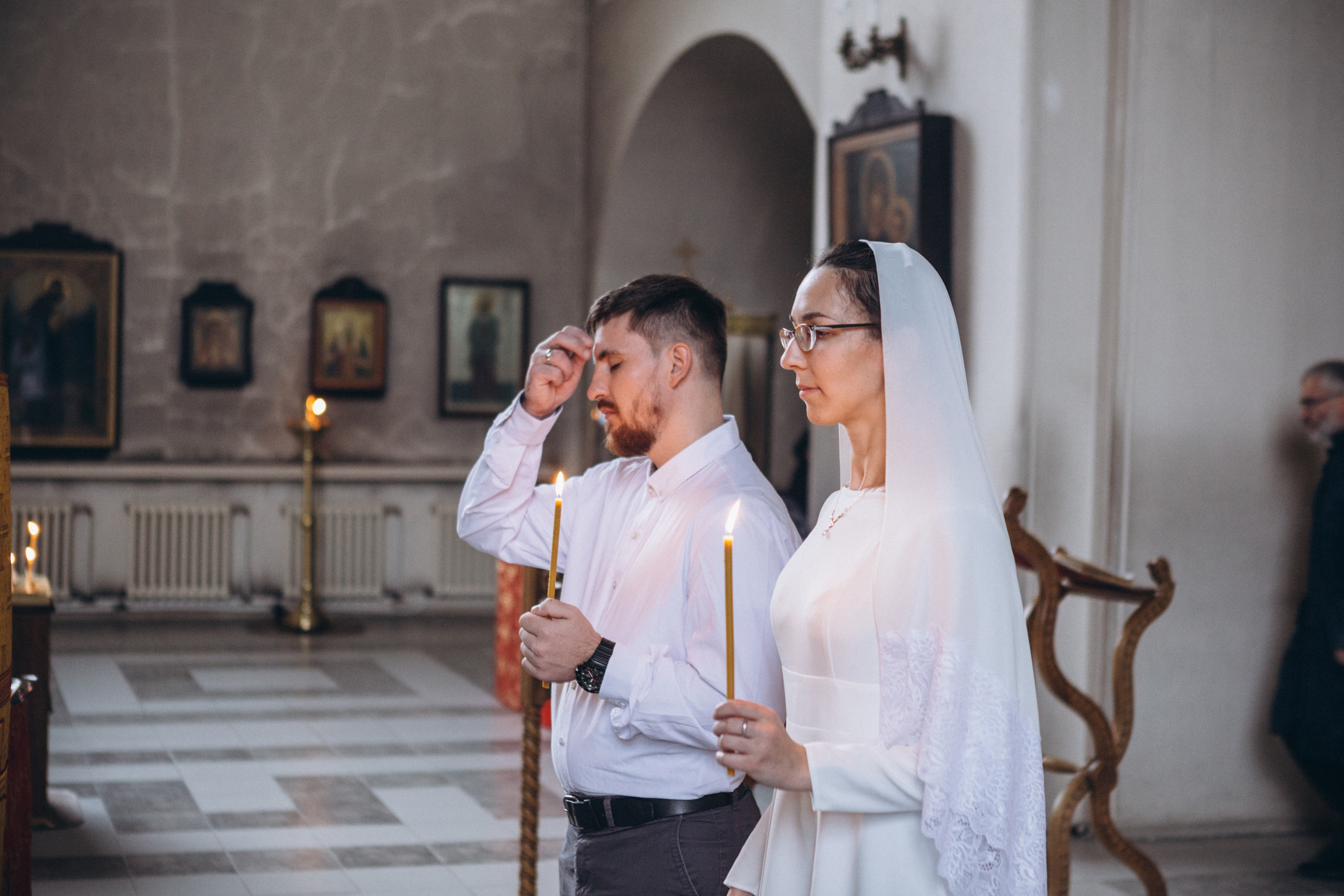 Венчание в Церкви Иконы Божией Матери Казанская на Валаамском подворье. Свадебный и семейный фотограф в Санкт-Петербурге Яцына Юрий. Видеоопер