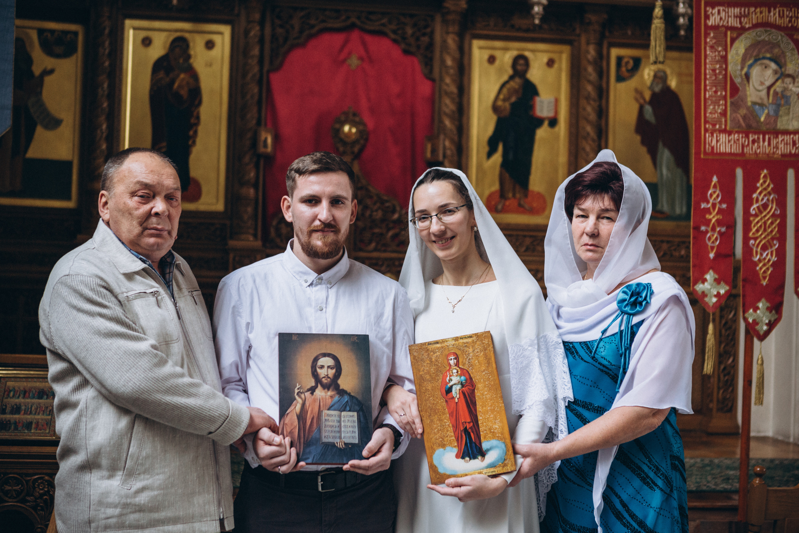 Венчание в Церкви Иконы Божией Матери Казанская на Валаамском подворье. Свадебный и семейный фотограф в Санкт-Петербурге Яцына Юрий. Видеоопер