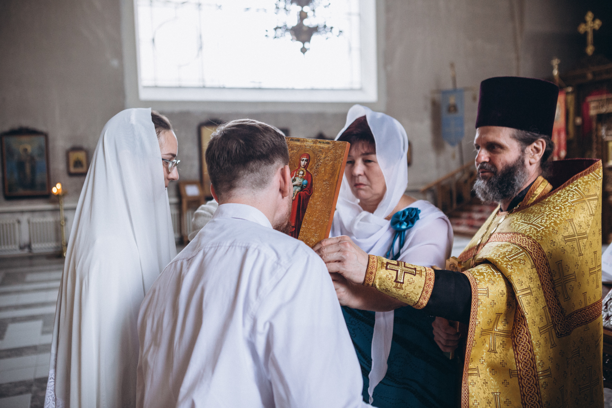 Венчание в Церкви Иконы Божией Матери Казанская на Валаамском подворье. Свадебный и семейный фотограф в Санкт-Петербурге Яцына Юрий. Видеоопер