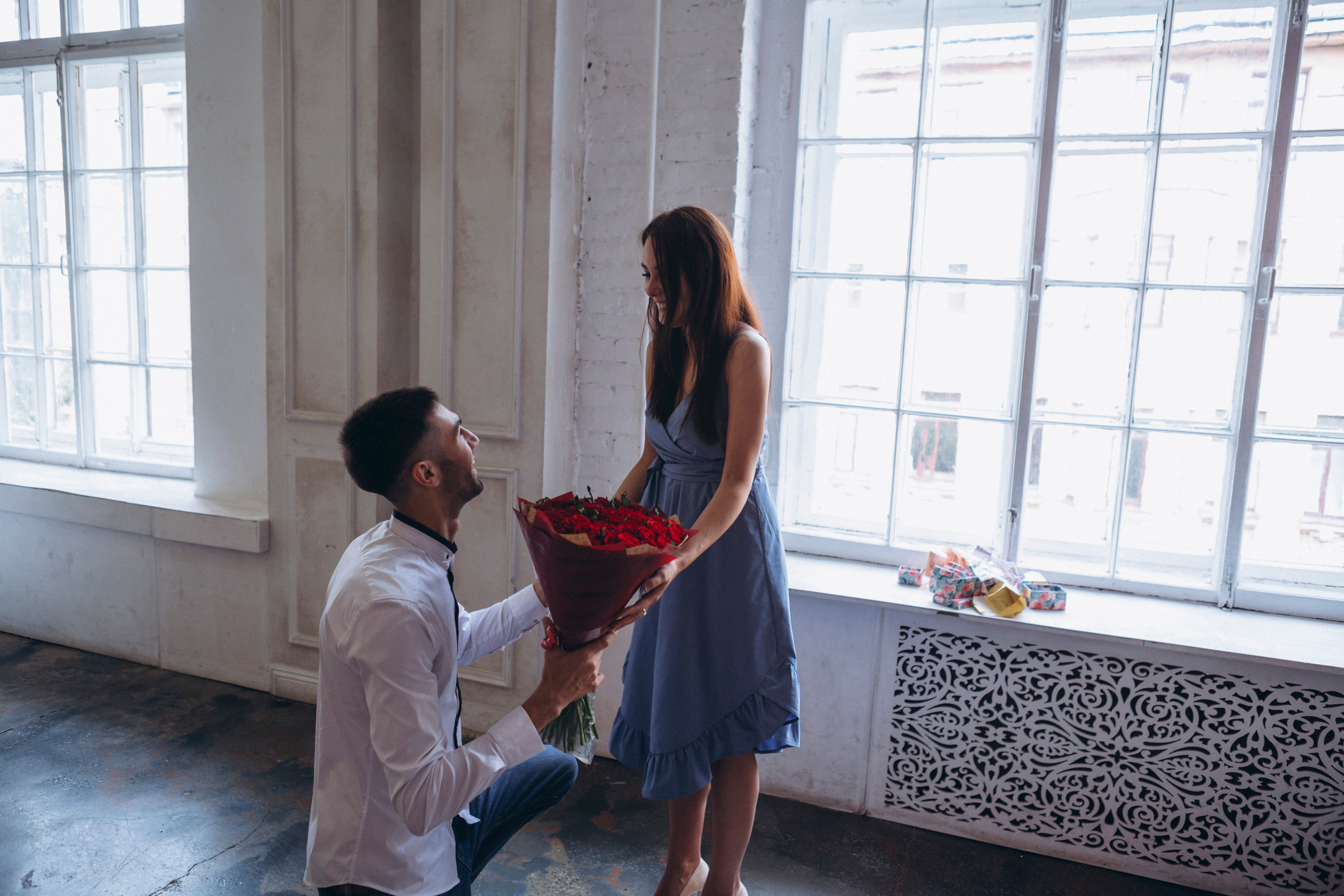 Предложение руки и сердца в фотостудии. Свадебный и семейный фотограф в Санкт-Петербурге Яцына Юрий. Видеоопер