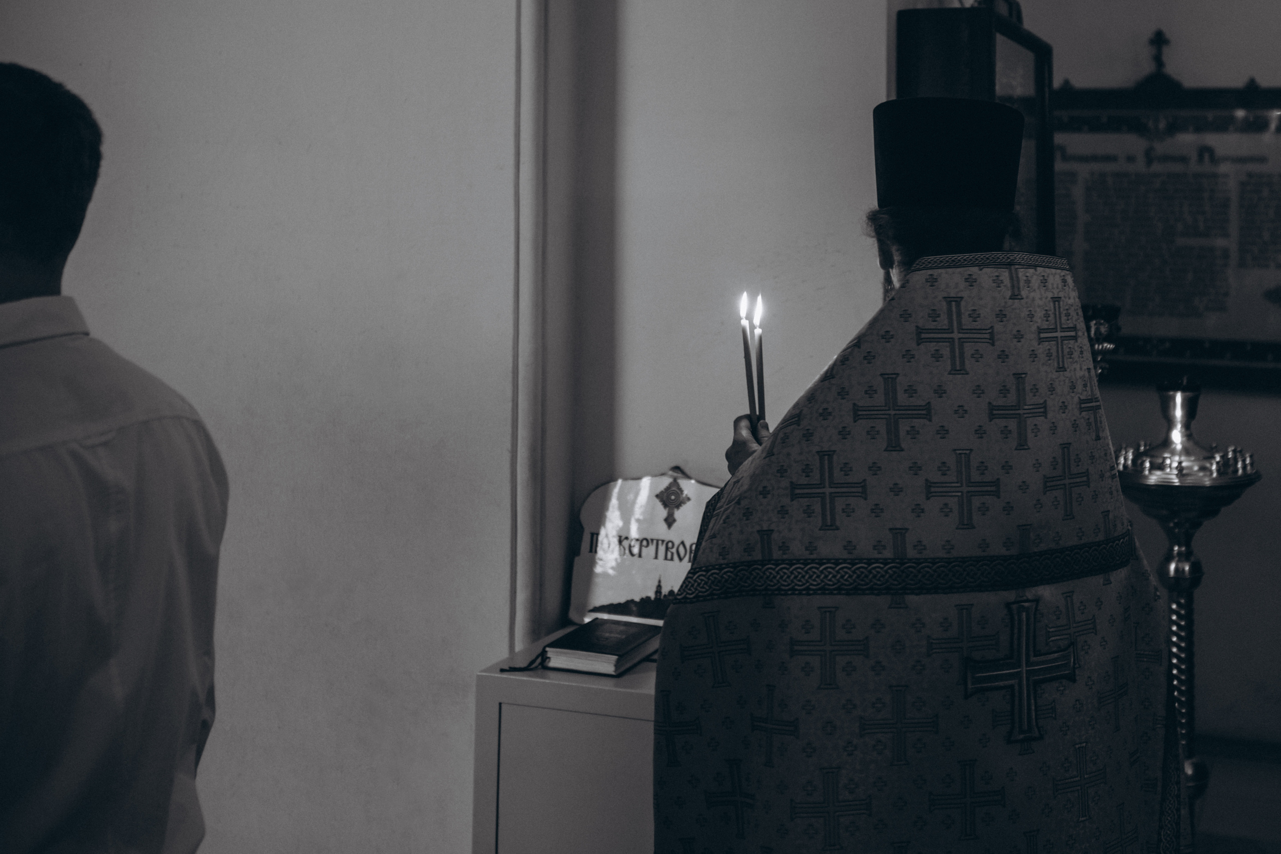 Венчание в Церкви Иконы Божией Матери Казанская на Валаамском подворье. Свадебный и семейный фотограф в Санкт-Петербурге Яцына Юрий. Видеоопер