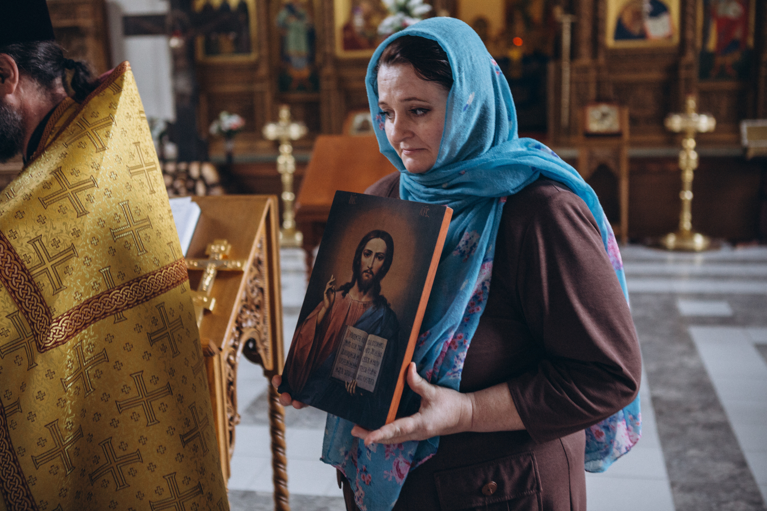 Венчание в Церкви Иконы Божией Матери Казанская на Валаамском подворье. Свадебный и семейный фотограф в Санкт-Петербурге Яцына Юрий. Видеоопер