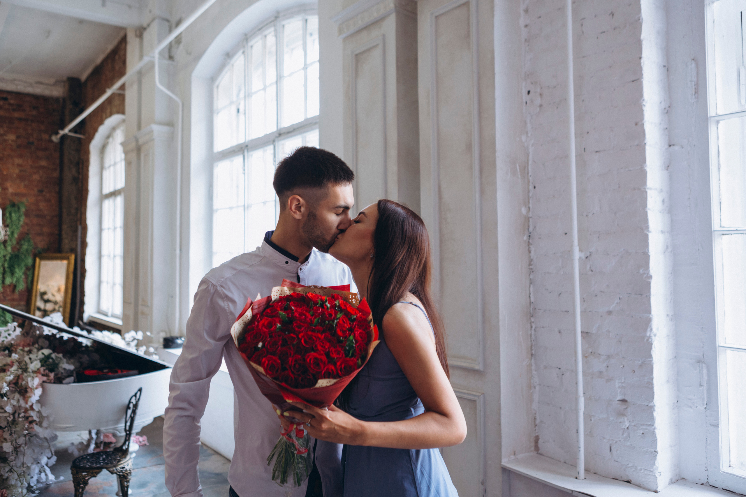 Предложение руки и сердца в фотостудии. Свадебный и семейный фотограф в Санкт-Петербурге Яцына Юрий. Видеоопер