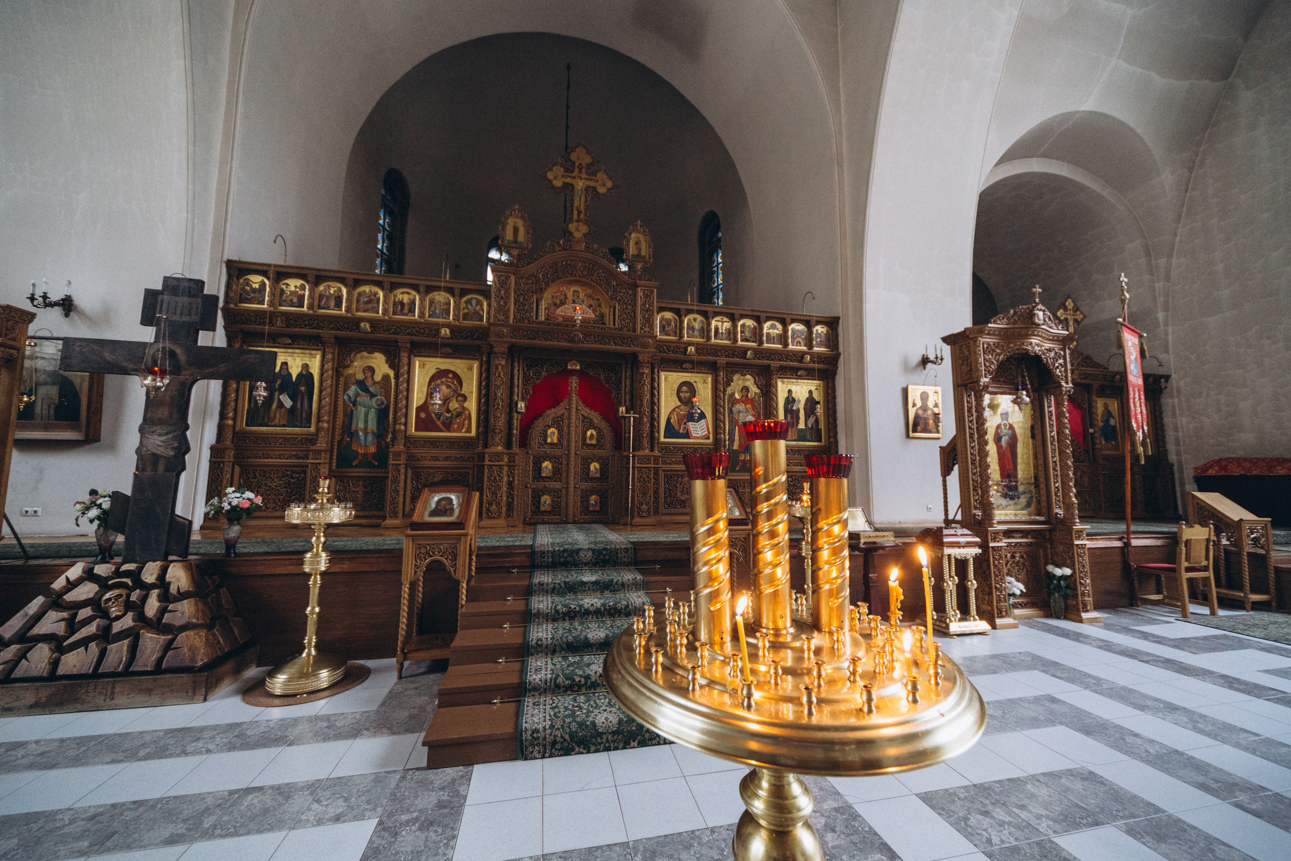 Венчание в Церкви Иконы Божией Матери Казанская на Валаамском подворье. Свадебный и семейный фотограф в Санкт-Петербурге Яцына Юрий. Видеоопер