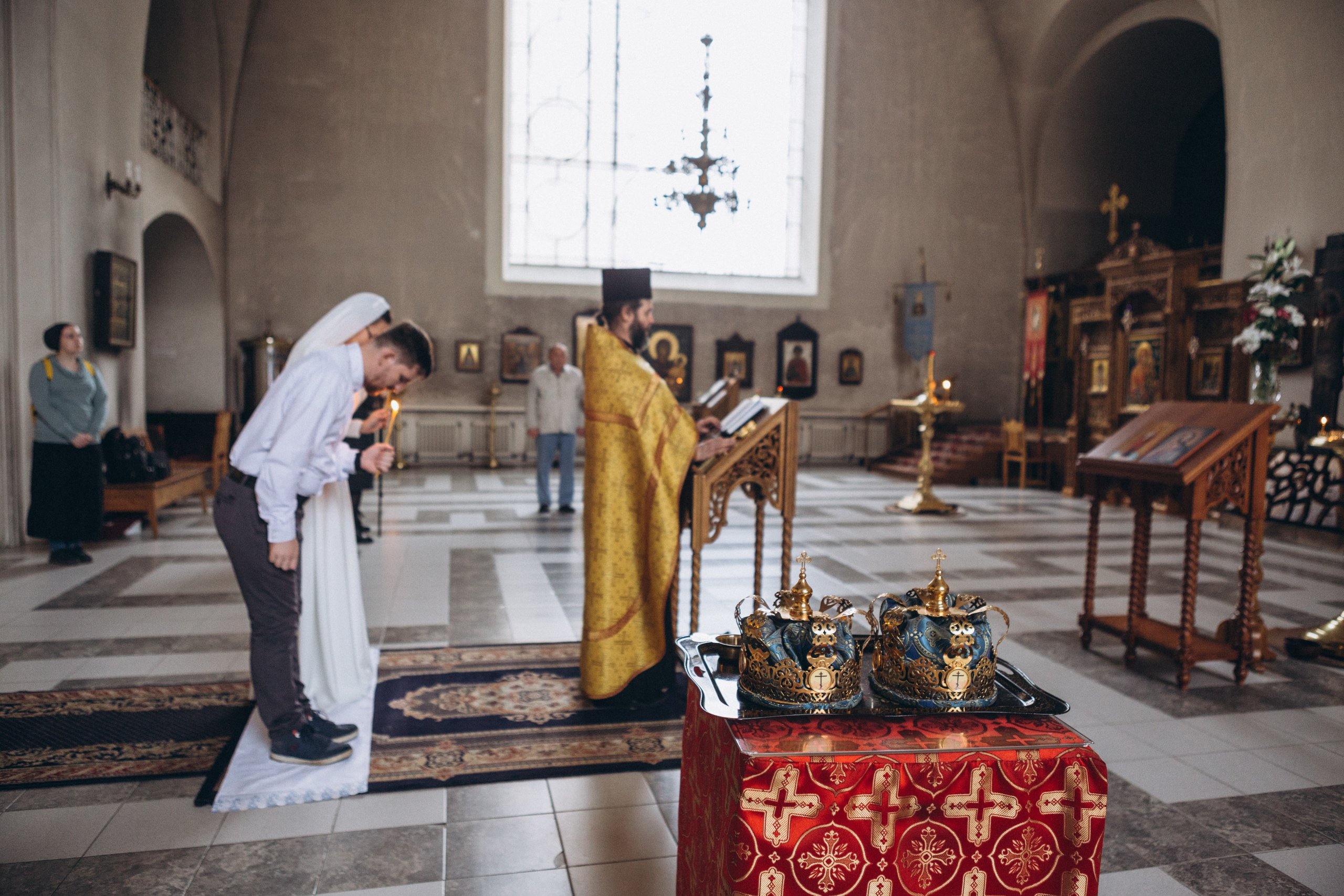 Венчание в Церкви Иконы Божией Матери Казанская на Валаамском подворье. Свадебный и семейный фотограф в Санкт-Петербурге Яцына Юрий. Видеоопер
