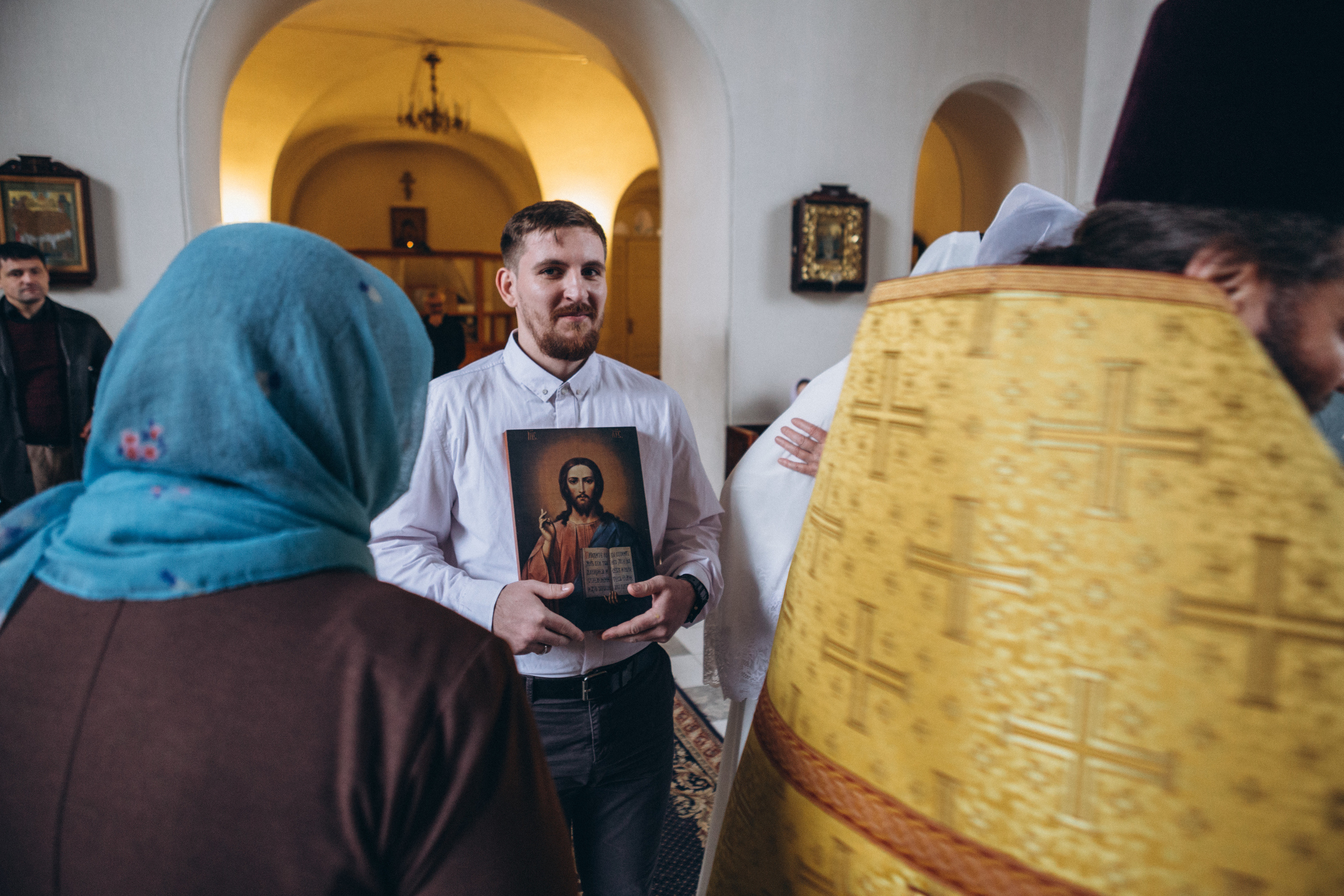 Венчание в Церкви Иконы Божией Матери Казанская на Валаамском подворье. Свадебный и семейный фотограф в Санкт-Петербурге Яцына Юрий. Видеоопер