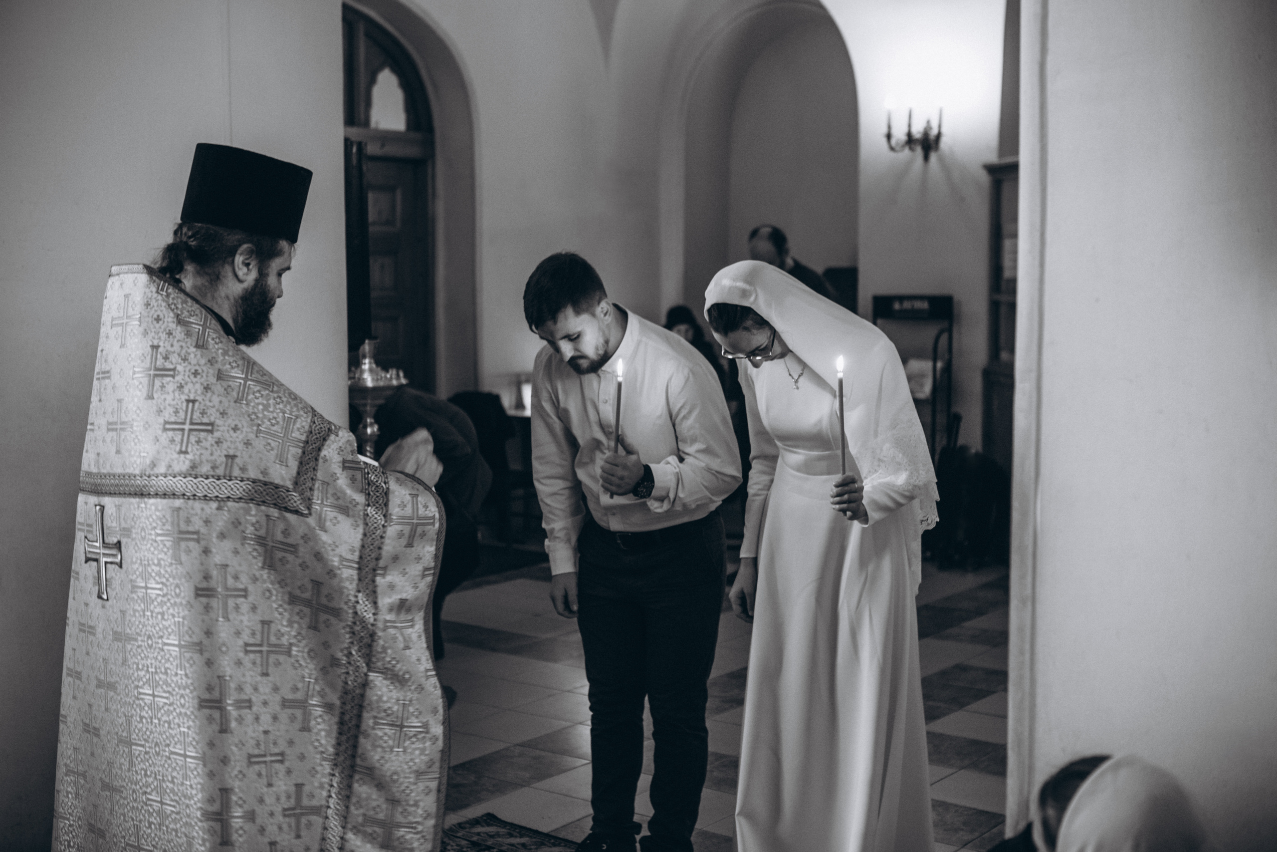 Венчание в Церкви Иконы Божией Матери Казанская на Валаамском подворье. Свадебный и семейный фотограф в Санкт-Петербурге Яцына Юрий. Видеоопер