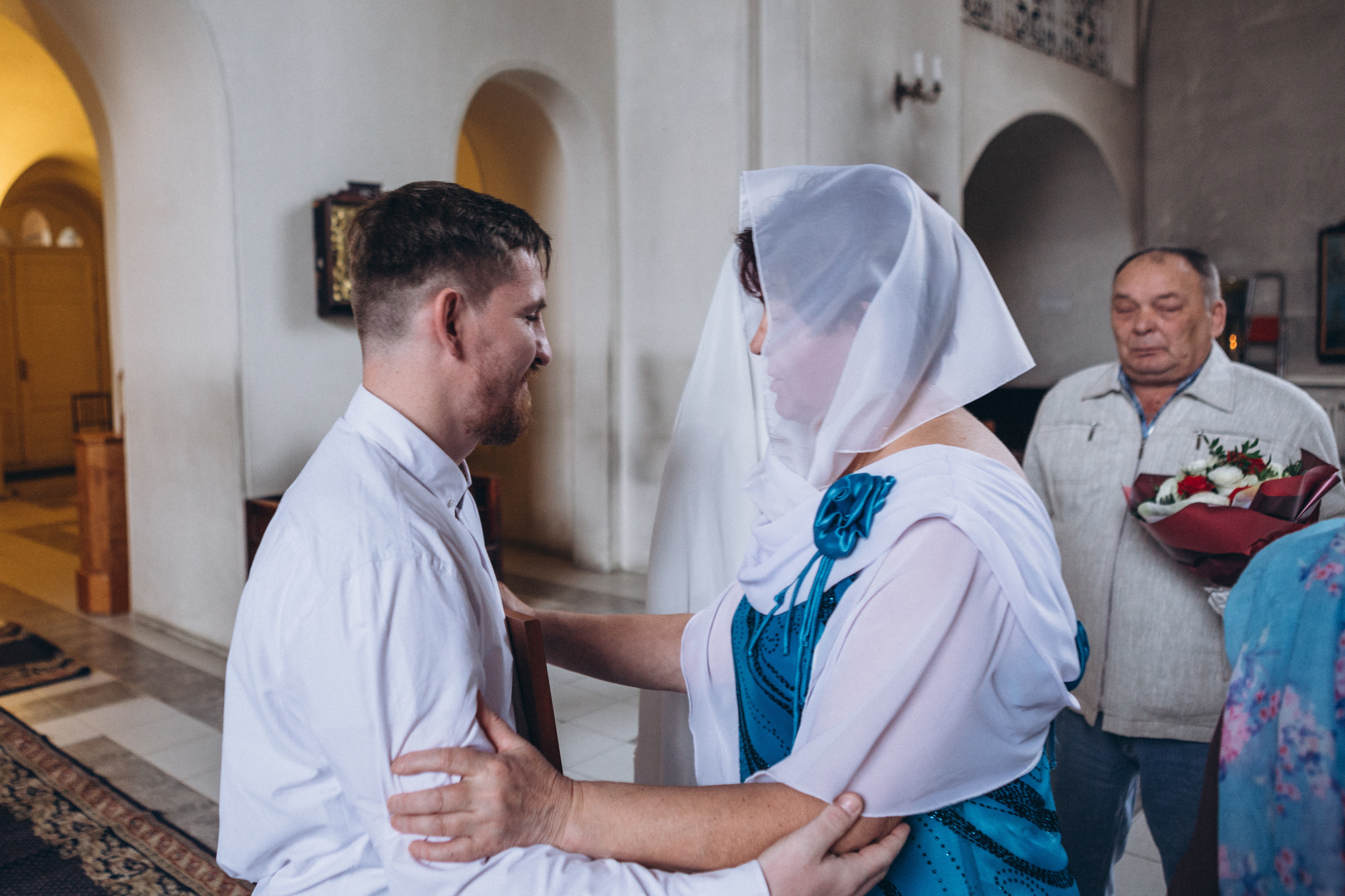 Венчание в Церкви Иконы Божией Матери Казанская на Валаамском подворье. Свадебный и семейный фотограф в Санкт-Петербурге Яцына Юрий. Видеоопер