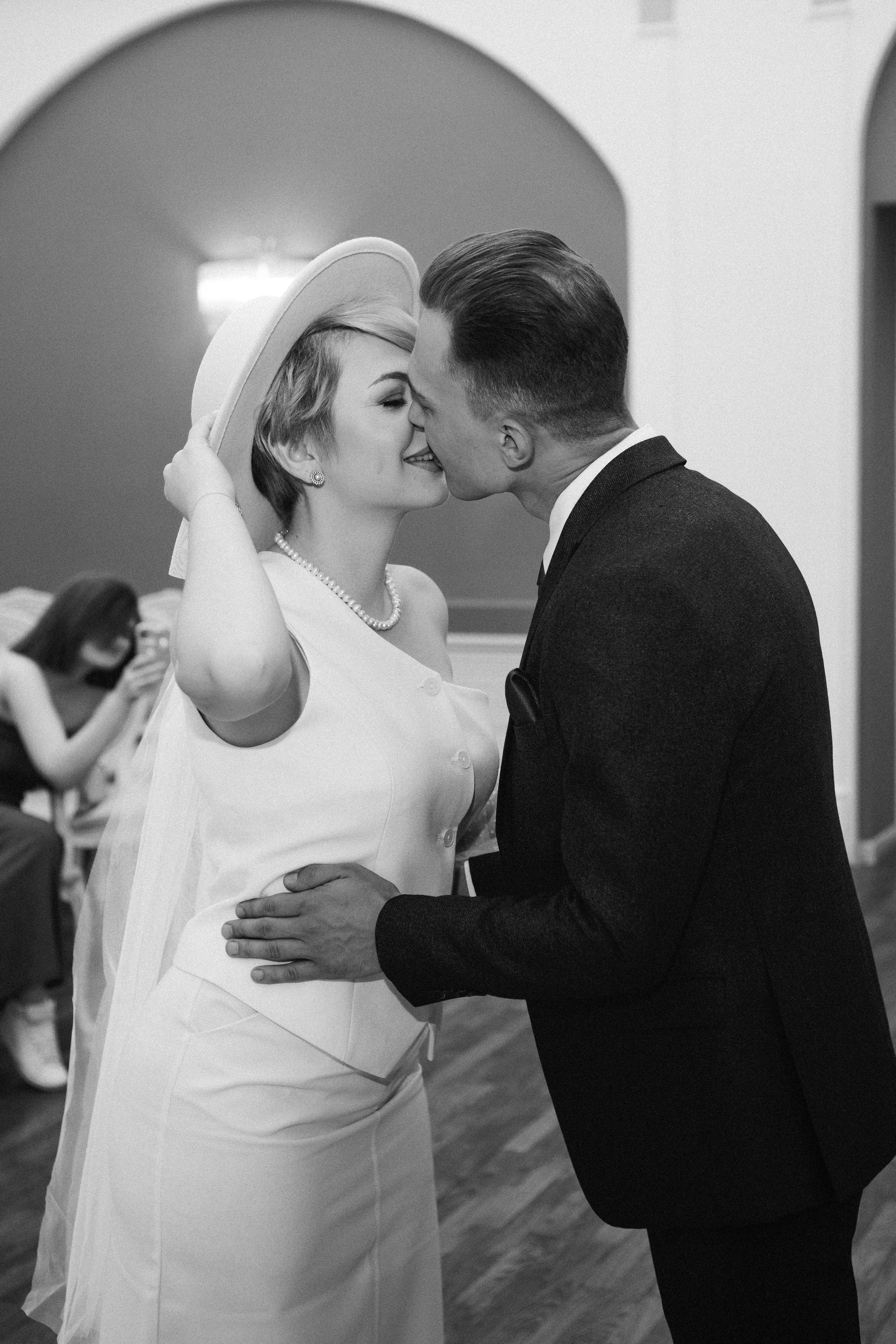 Фрунзенский ЗАГС+прогулка в Центре. Фотограф в Санкт-Петербурге Кристина Брянская