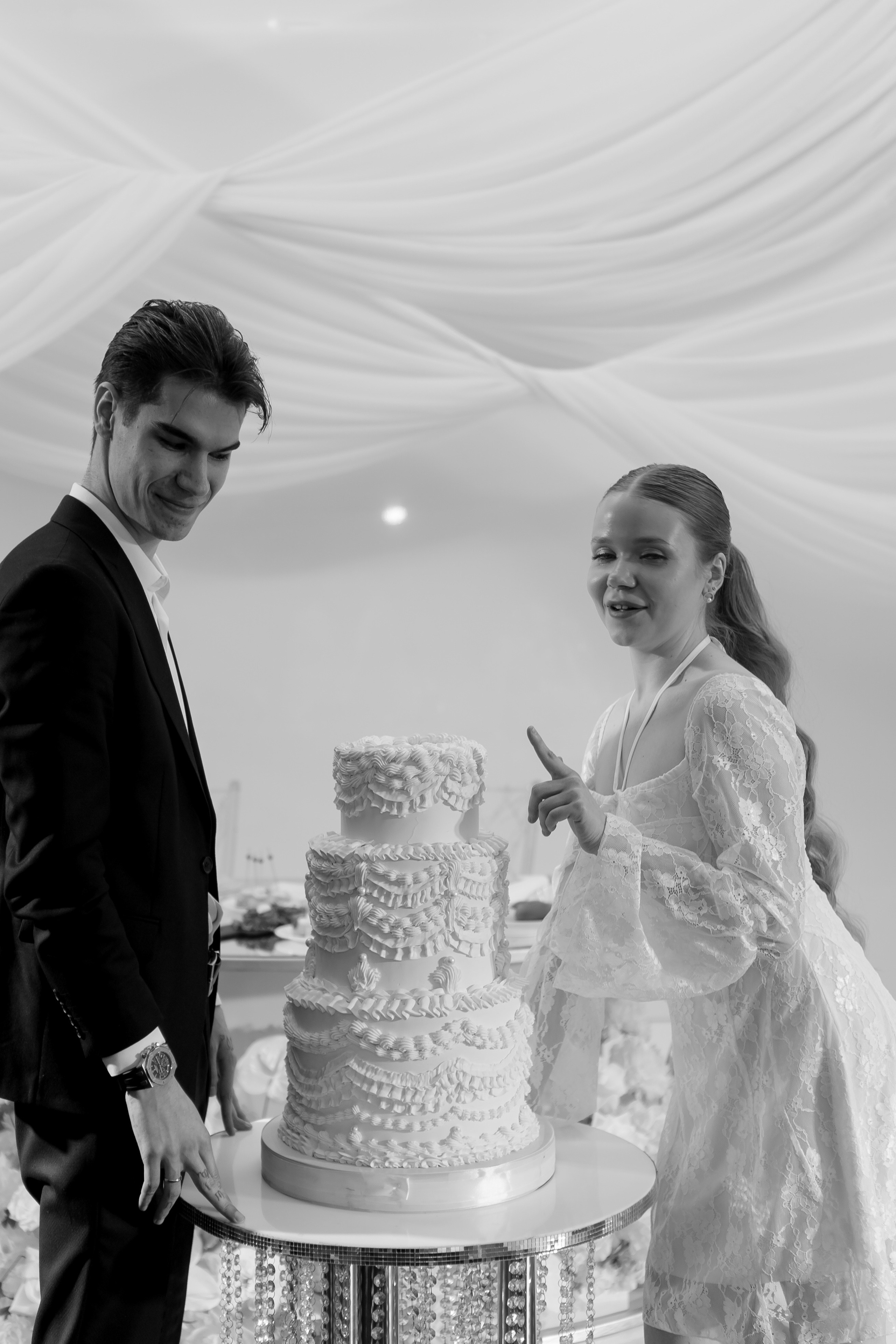 СВАДЕБНЫЙ ТОРТ. ФОТОСЕСИИЯ БАНКЕТА (СНЯТО В СИБИРЕ В НИЖНЕВАРТОВСКЕ). Профессиональный фотограф, Санкт-Петербург — Виктория Богомолова