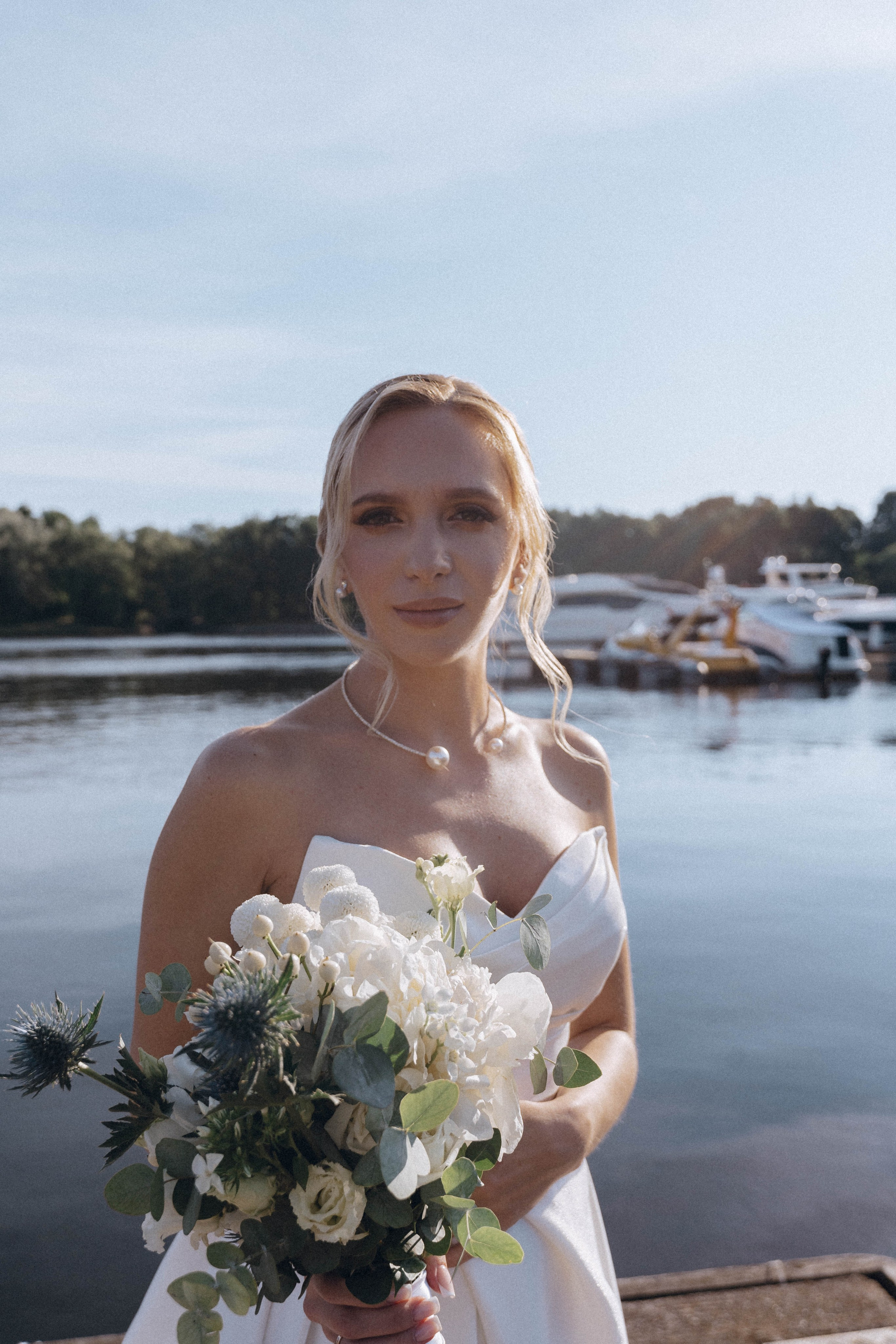 СВАДЕНБНАЯ СЬЕМКА НА КАТЕРЕ ПО КАНАЛАМ САНКТ-ПЕТЕРБУРГА И В АКВАТОРИИ НЕВЫ. Профессиональный фотограф, Санкт-Петербург — Виктория Богомолова