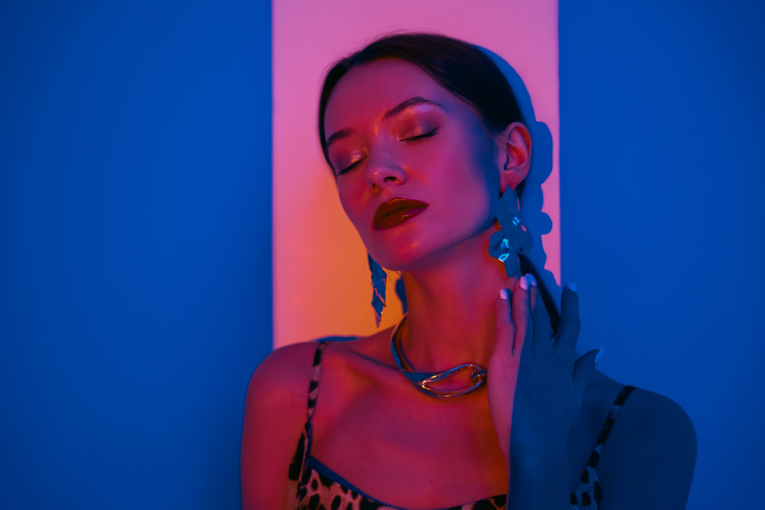 Съемка портрета с масками Гобо. Портретный фотограф в Санкт-Петербурге Дария Сыч