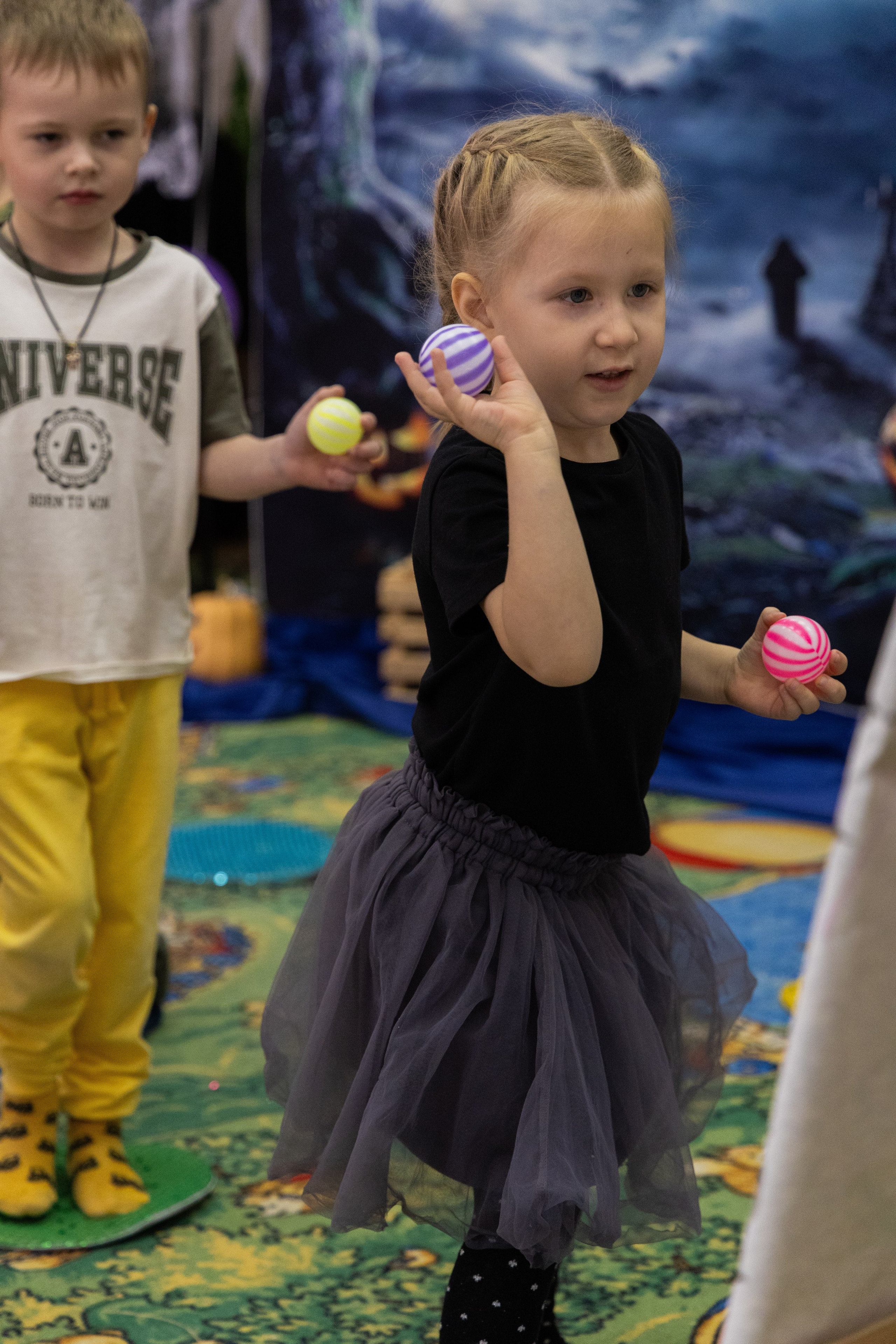 Детский праздник Halloween 28.10.2023. Свадебный и семейный фотограф в Красноярске Леонид Максимов