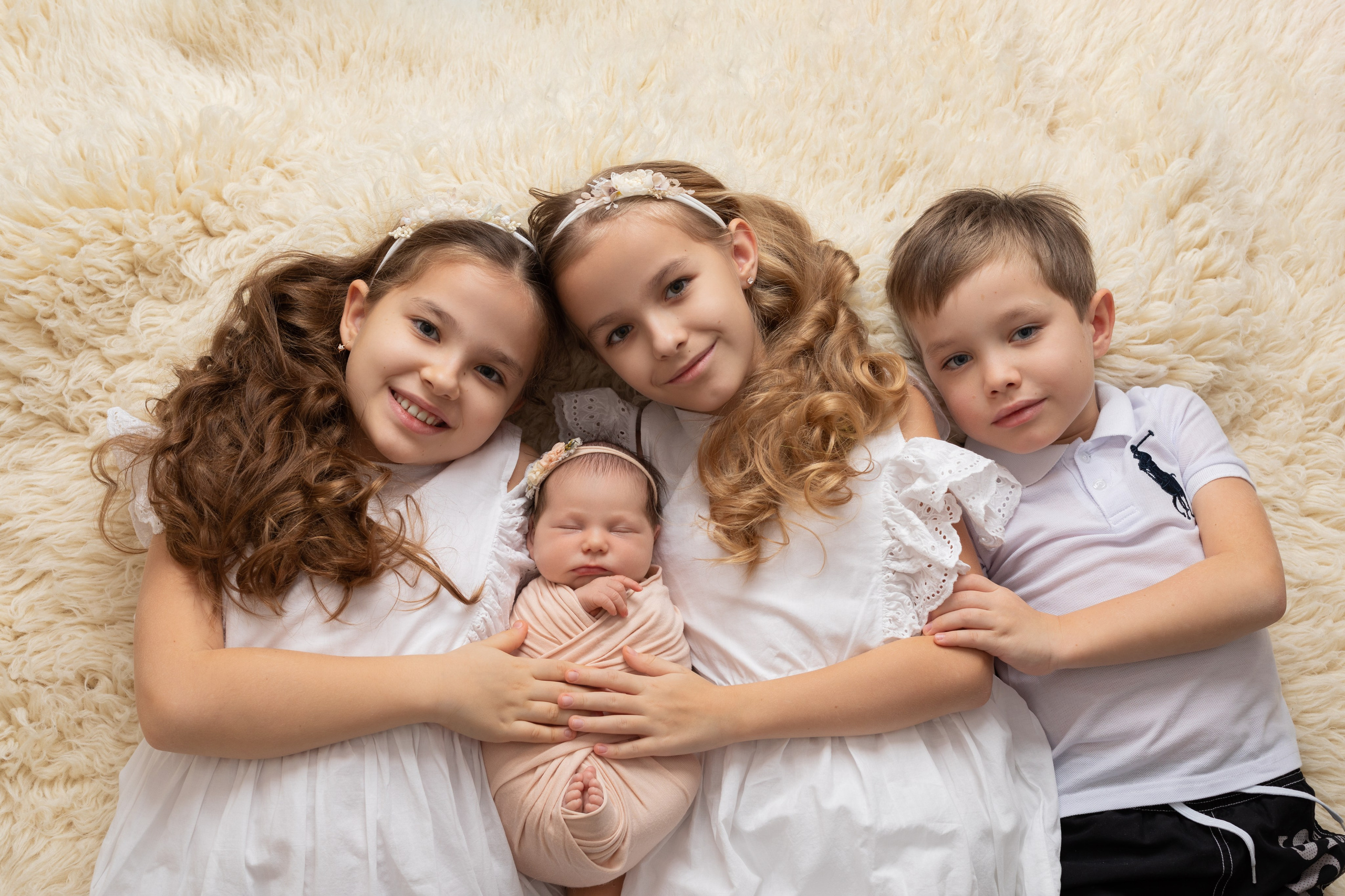 PH @newborn_flower. Retoucher Aleksmokh