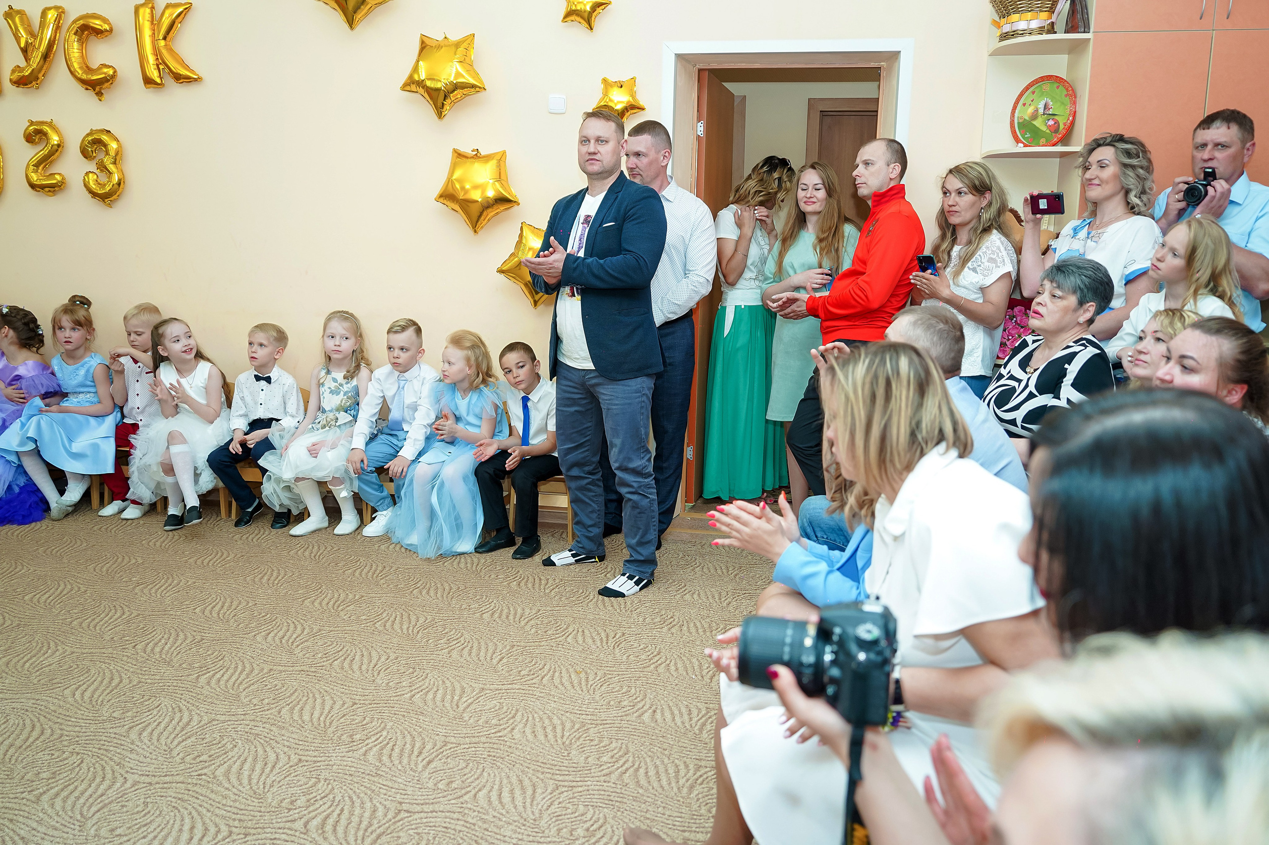 Фотосъемка видеосъёмка фотограф видеооператор новогодних утренников  в. Фотограф, видеооператор Нина Коршунова