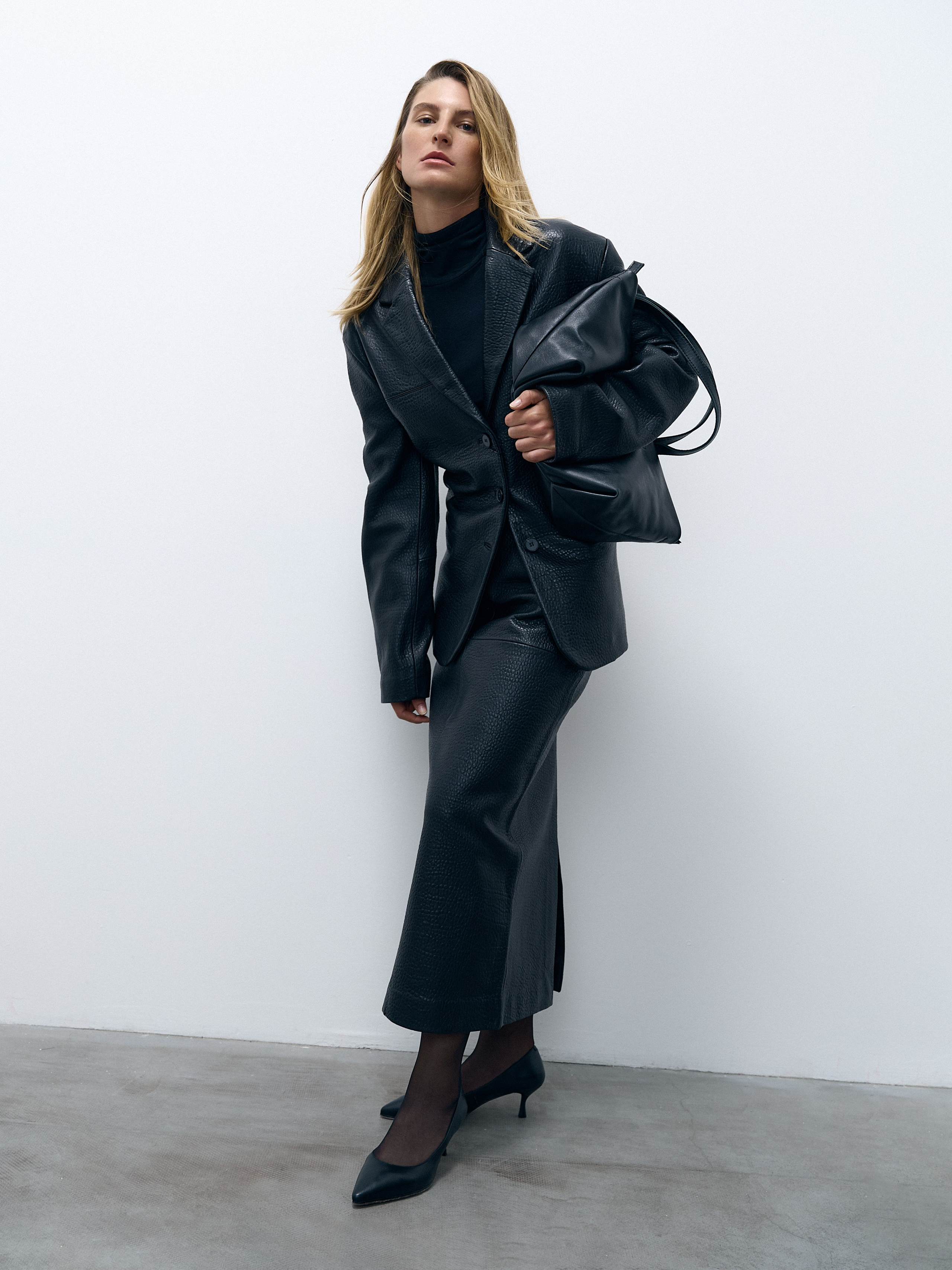 Лукбук для бренда SHERWD. Fashion фотограф в Москве Ксения Чупрунова