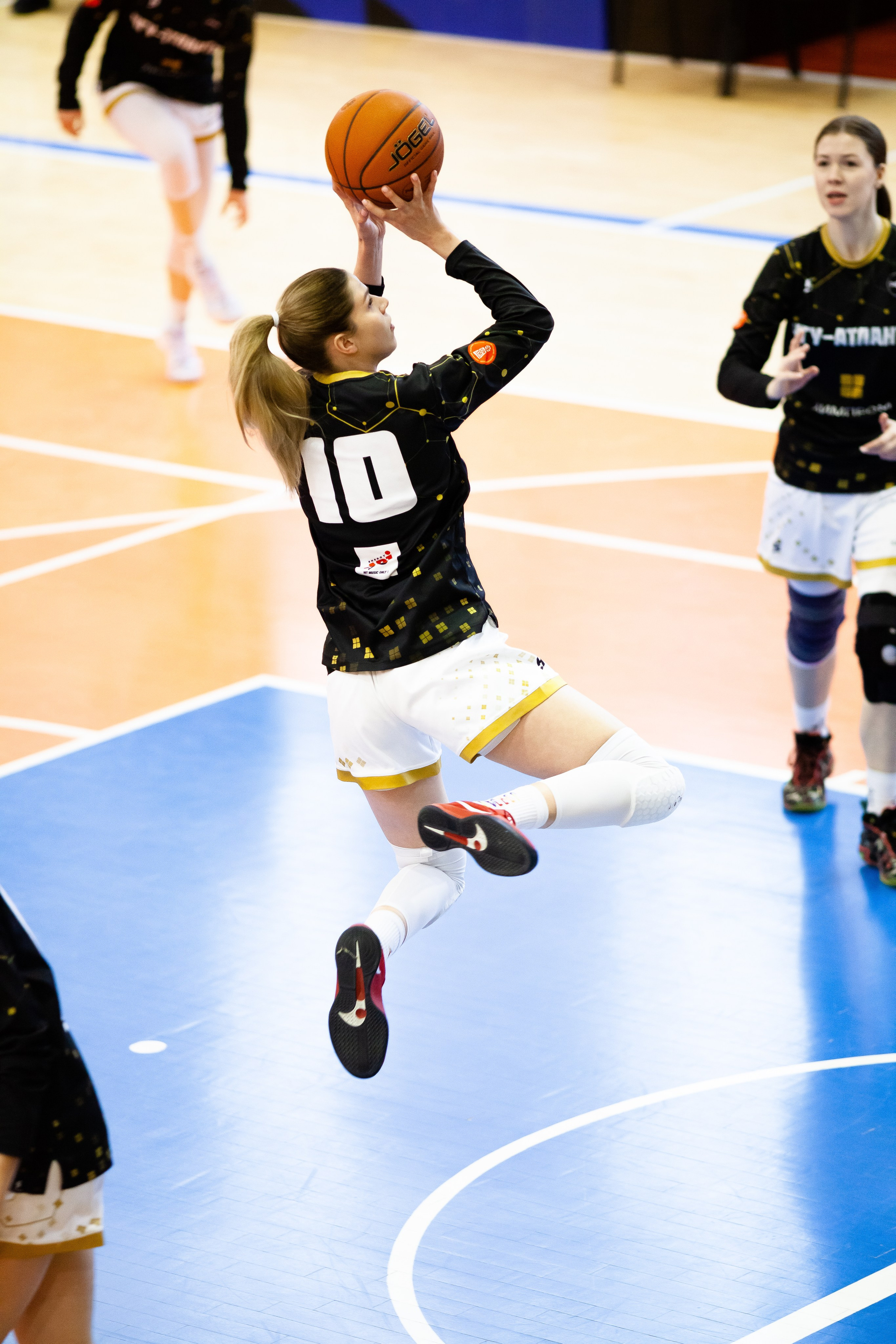 ЧГУ-Атланта — Юность 2 игра. Фотография