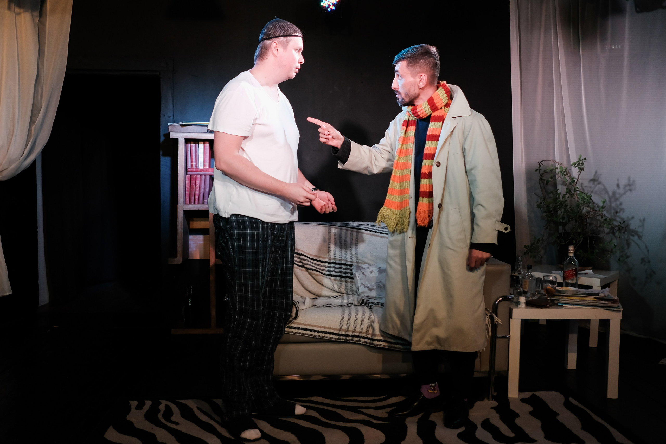 Спектакль «Ловушка». Фотограф в Алматы Артемий Матюнин